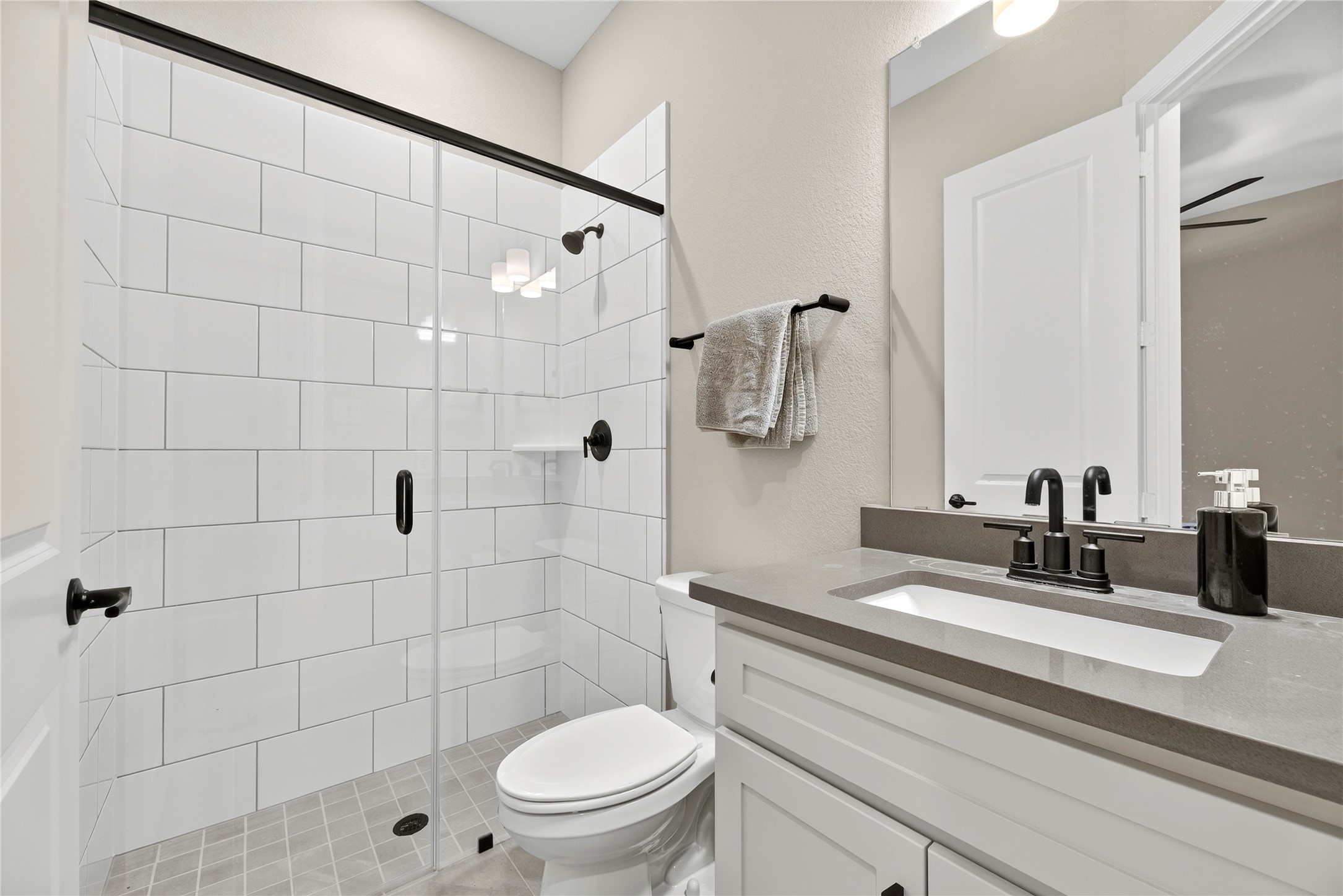 468 Harvest Moon Drive Property Photo 18