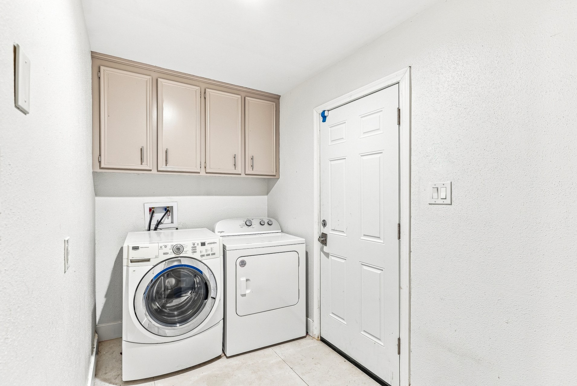 1135 Trowbridge Drive Property Photo 19