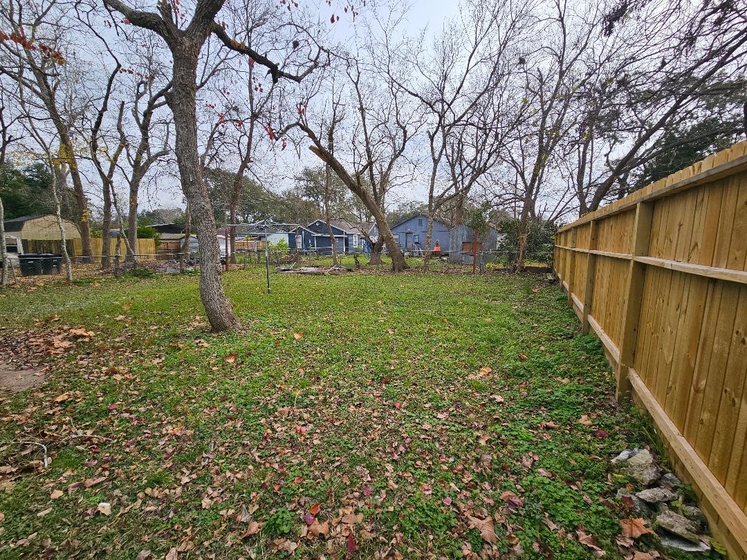 1013 W Snyder Street Property Photo 19