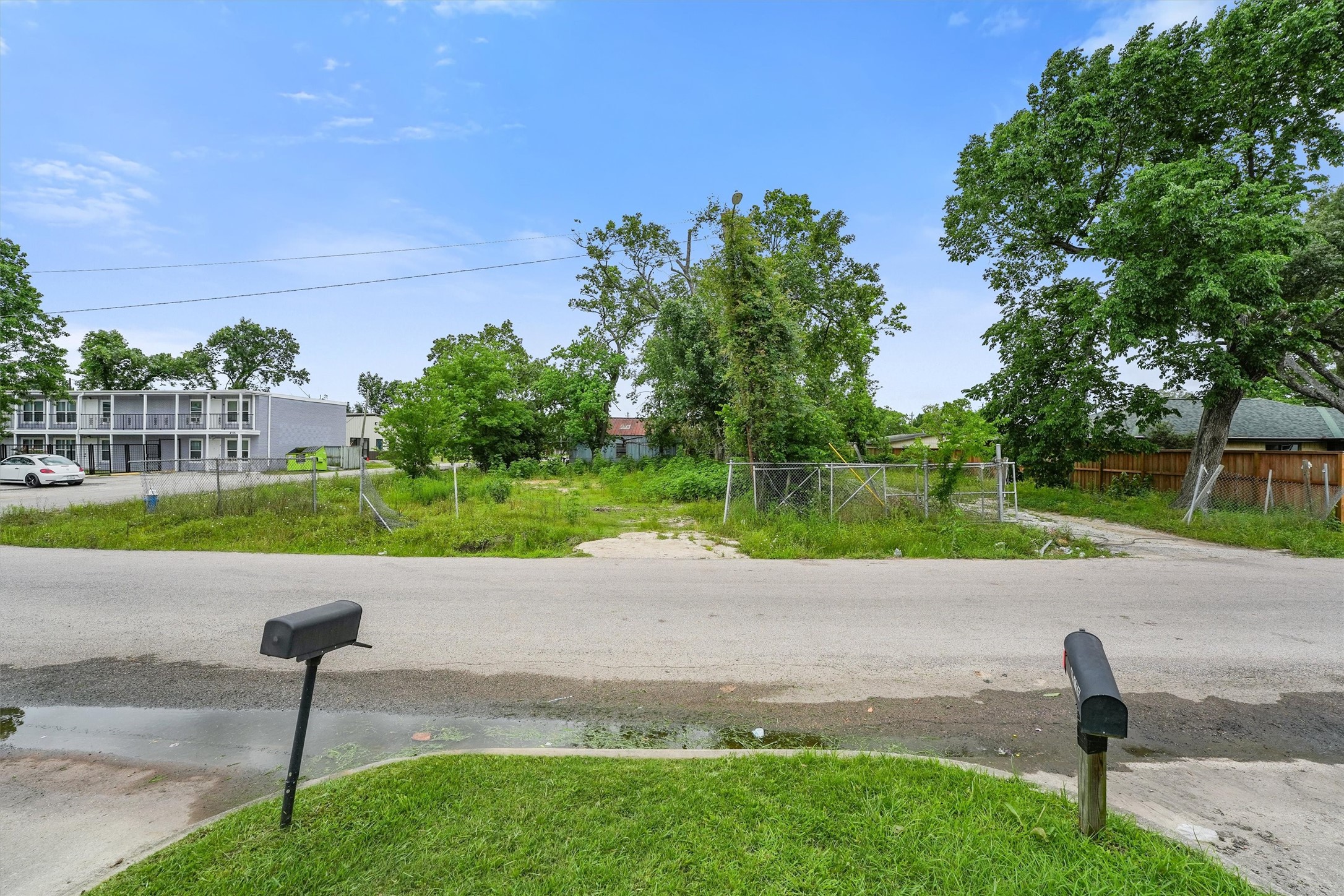 4516 Perry Street Property Photo 7
