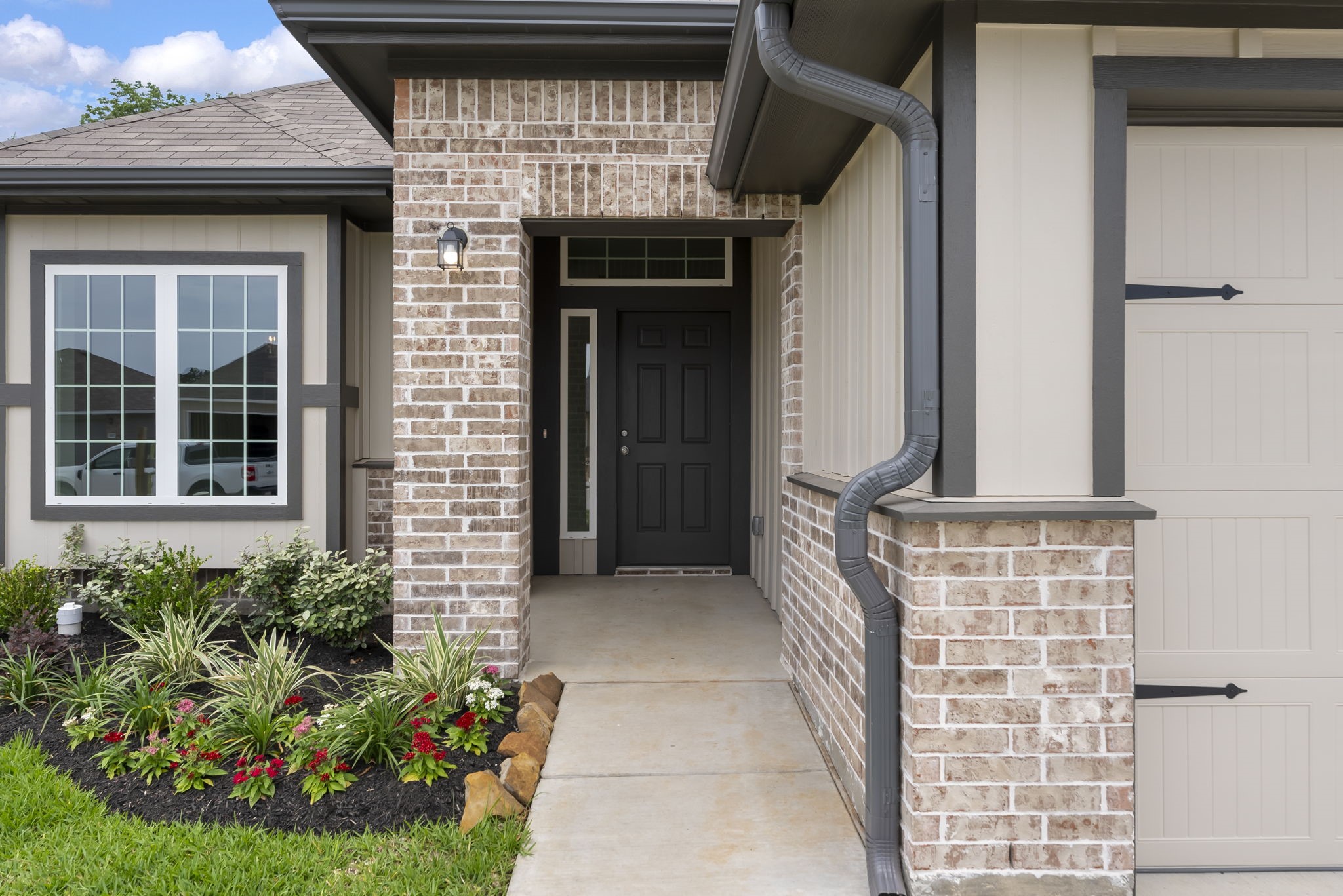 307 Rockbridge Drive Property Photo 4