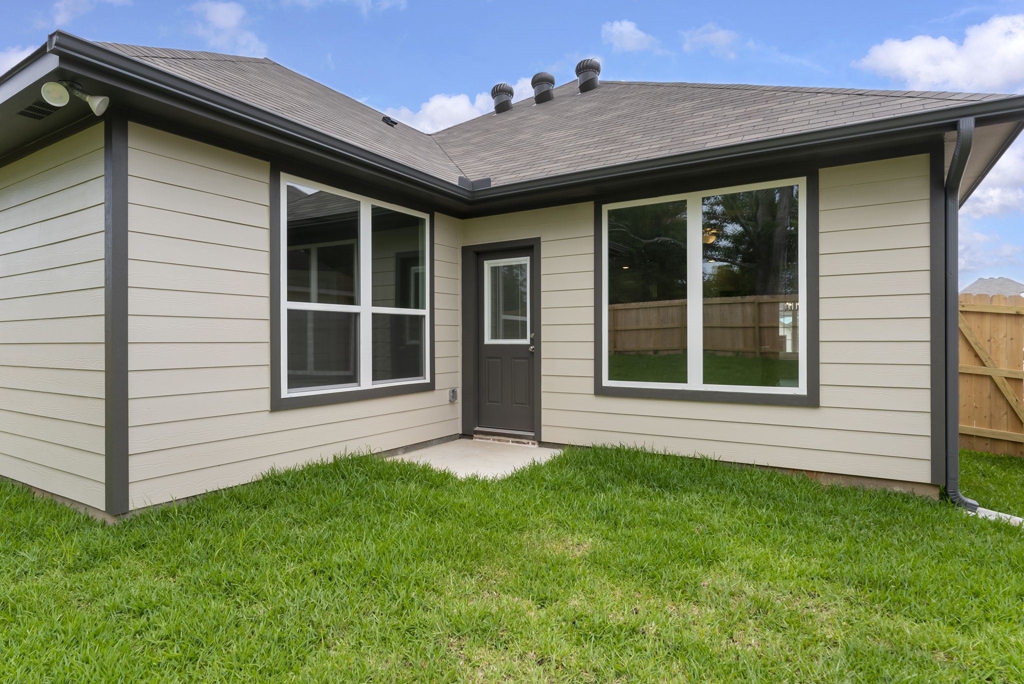 307 Rockbridge Drive Property Photo 44