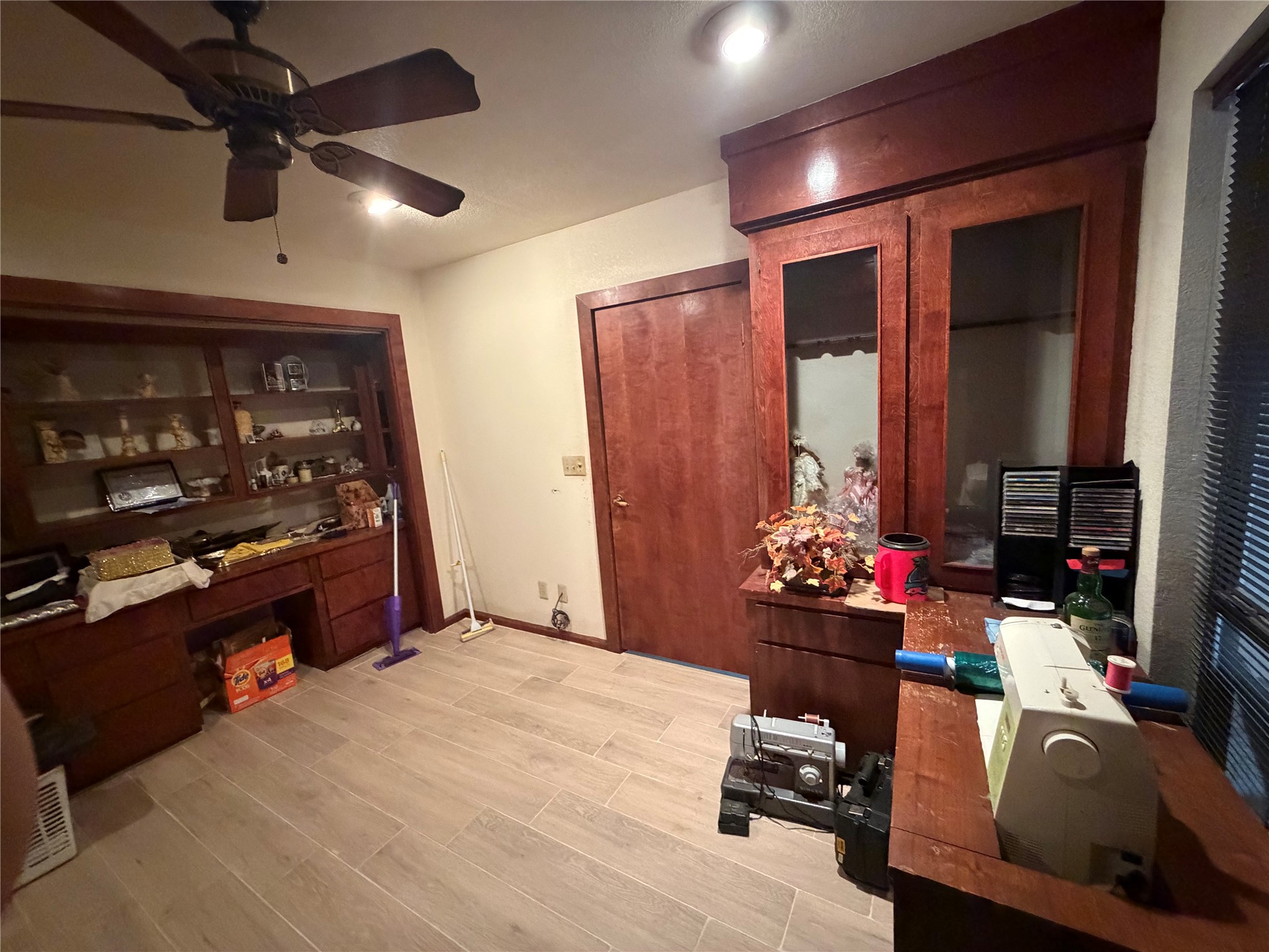 806 Garcia Street Property Photo 27