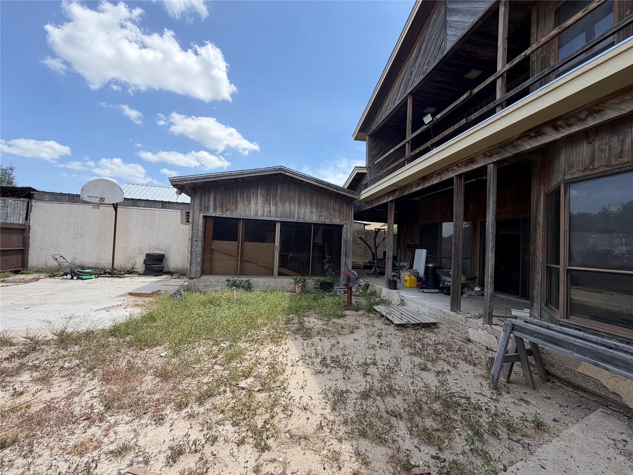 806 Garcia Street Property Photo 35