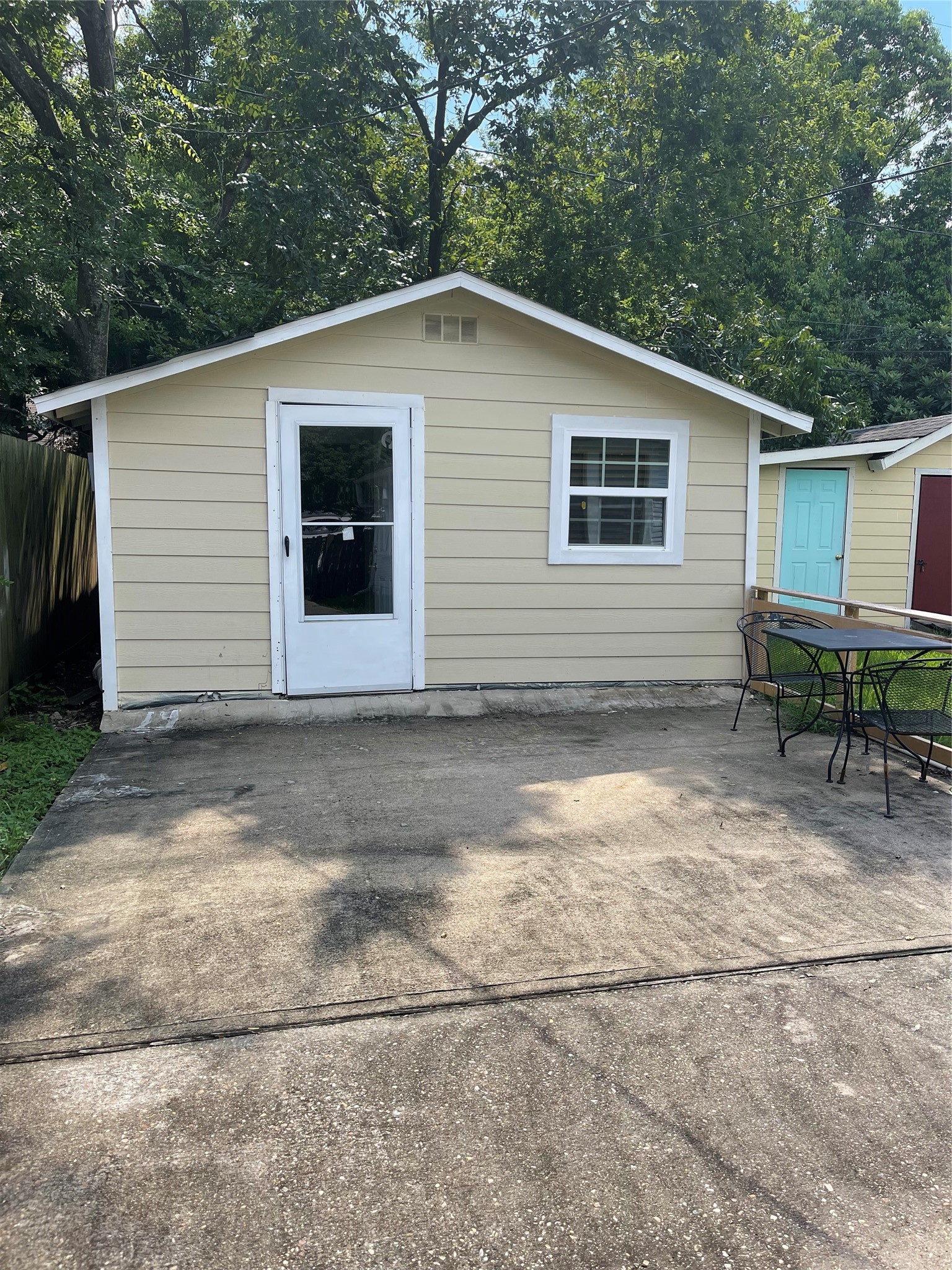 1472 1/2 Godwin Street Property Photo 2