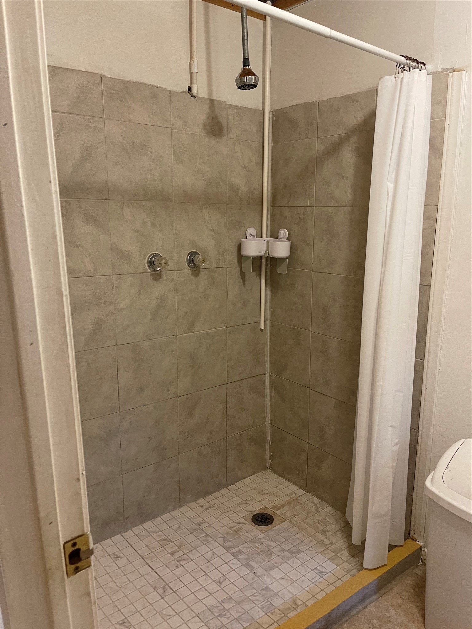 1472 1/2 Godwin Street Property Photo 7