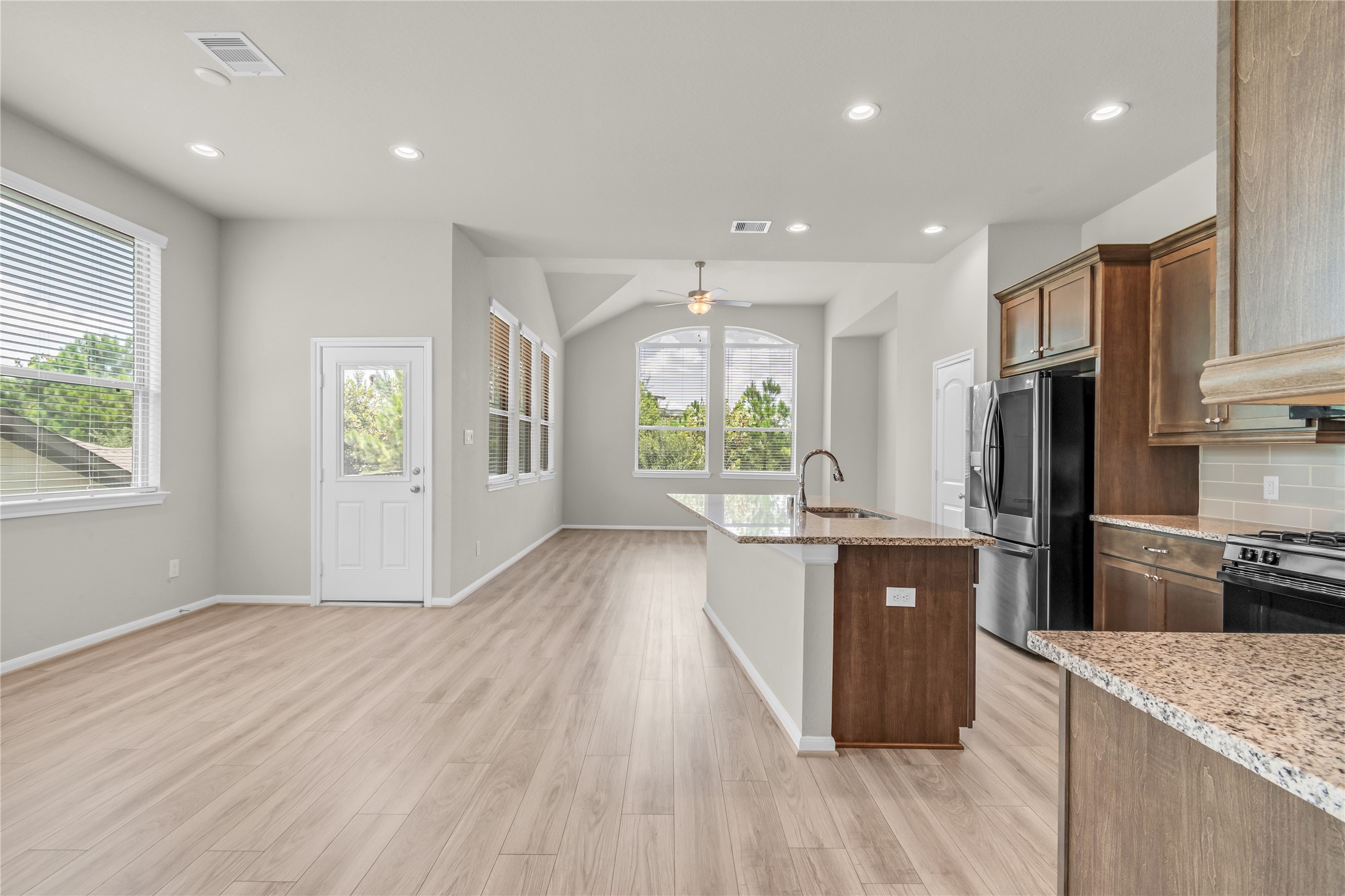 16207 Northern Cardinal Lane Property Photo 10