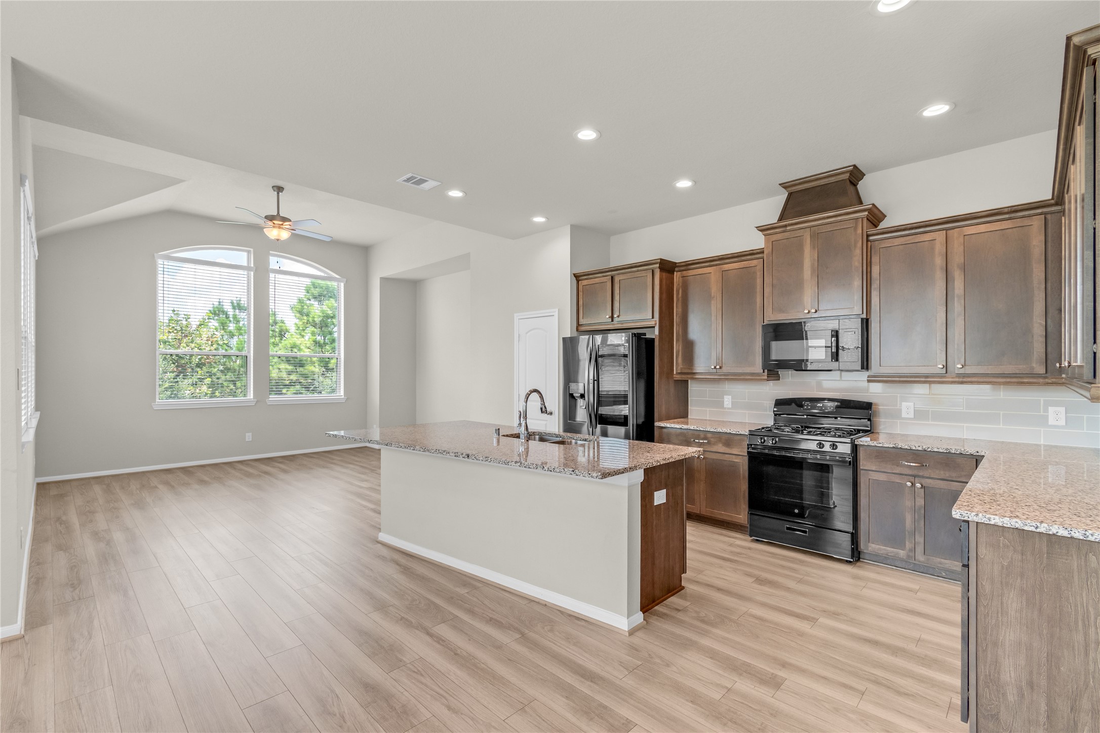 16207 Northern Cardinal Lane Property Photo 15