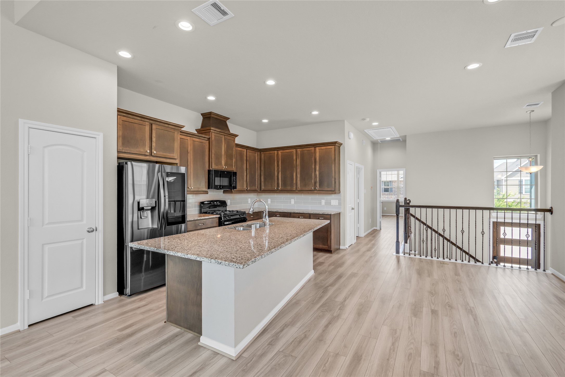 16207 Northern Cardinal Lane Property Photo 17