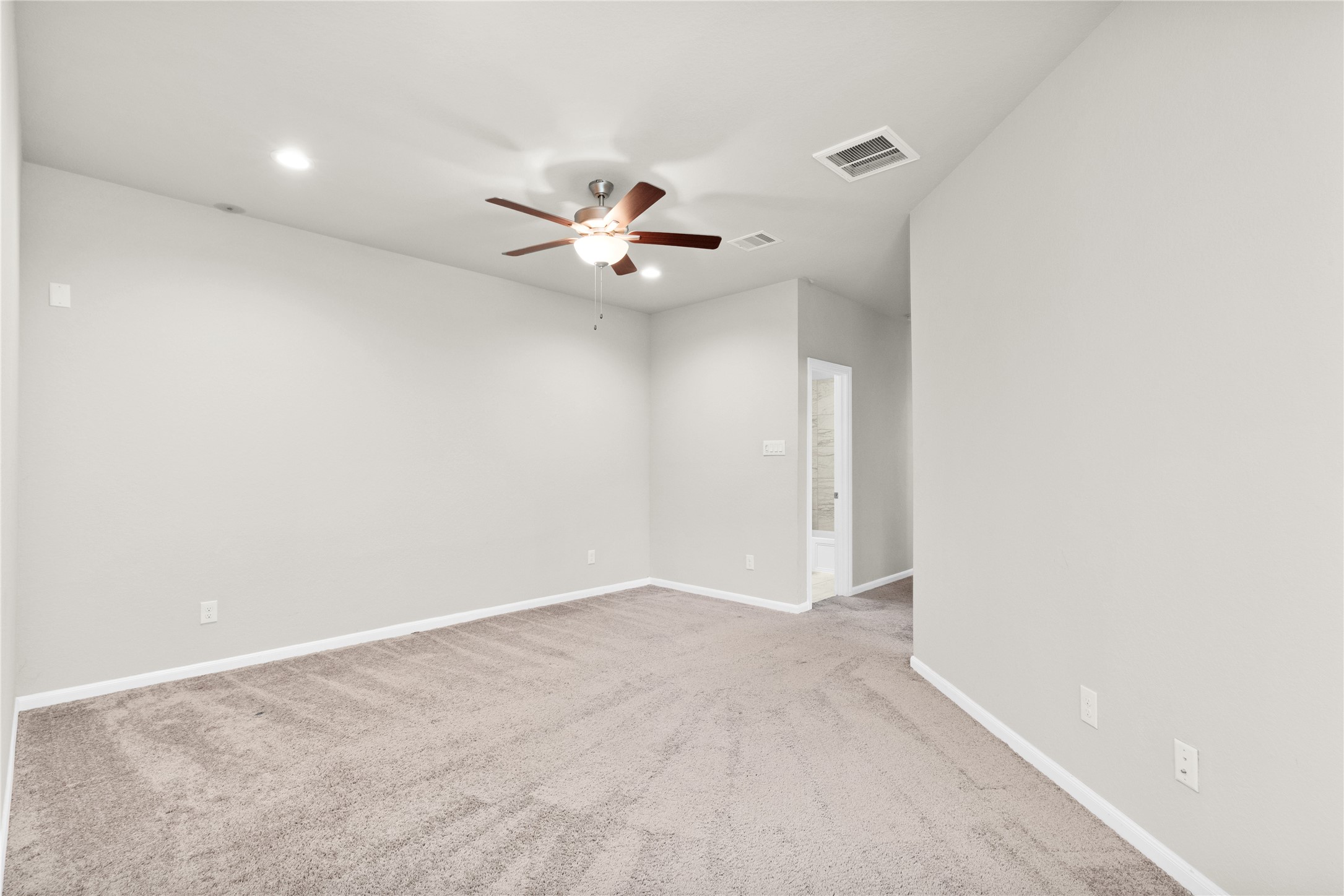 16207 Northern Cardinal Lane Property Photo 38