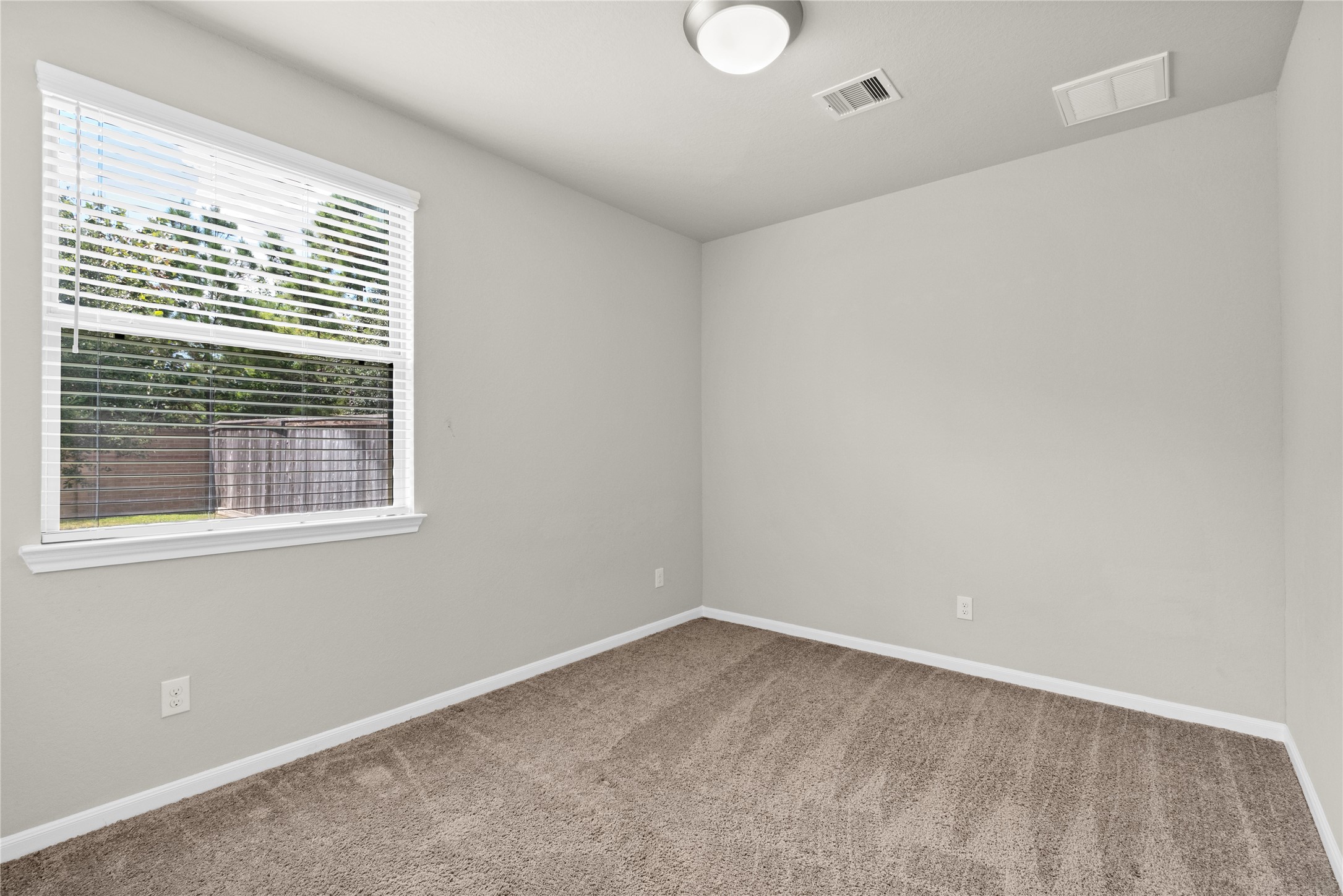 16207 Northern Cardinal Lane Property Photo 39