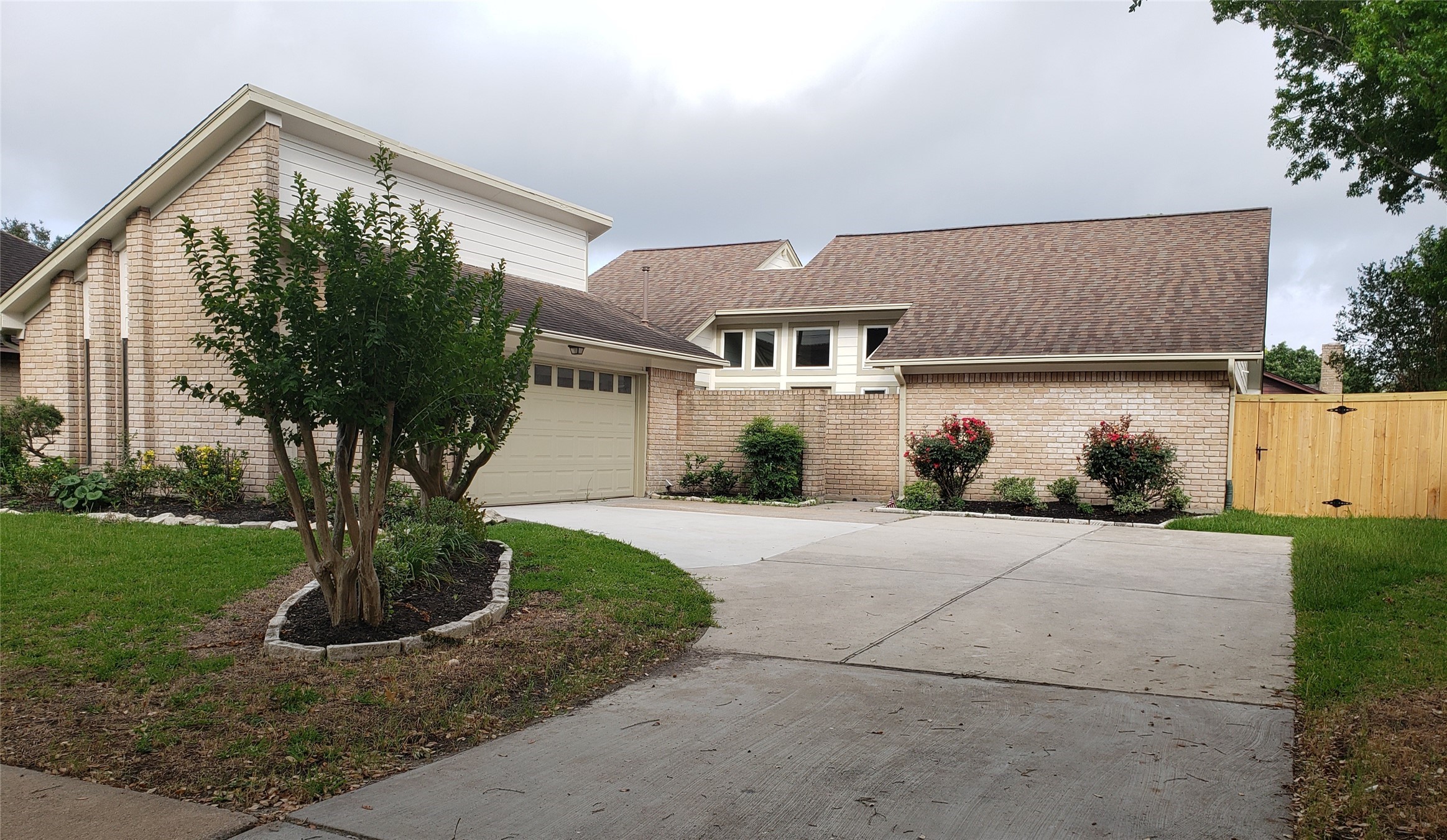 9122 Chesney Downs Drive Property Photo 1