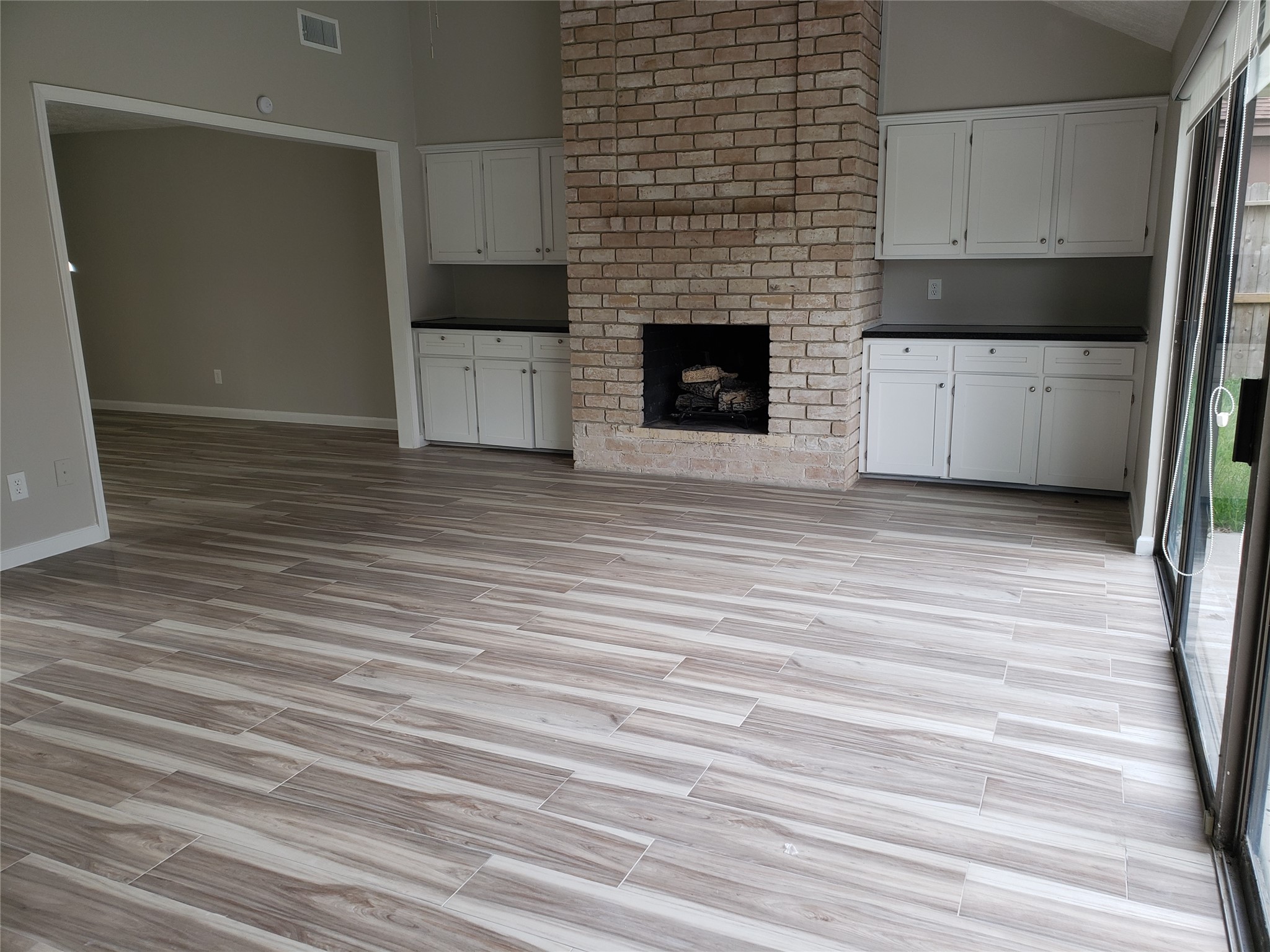 9122 Chesney Downs Drive Property Photo 3