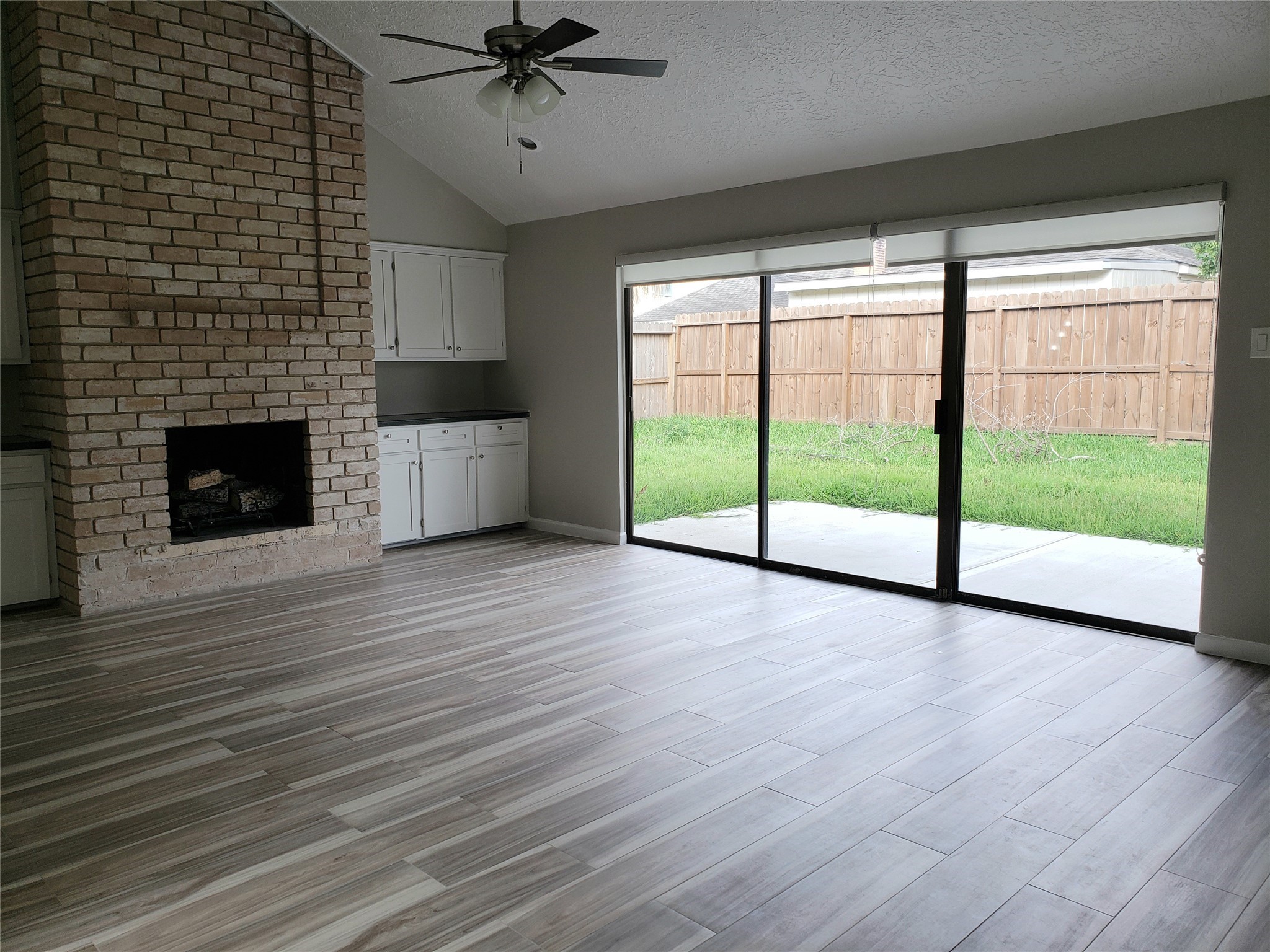 9122 Chesney Downs Drive Property Photo 4