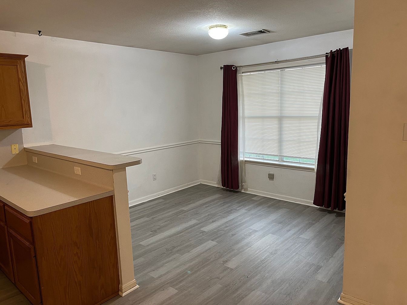 1725 Rock Hollow Loop Property Photo 14