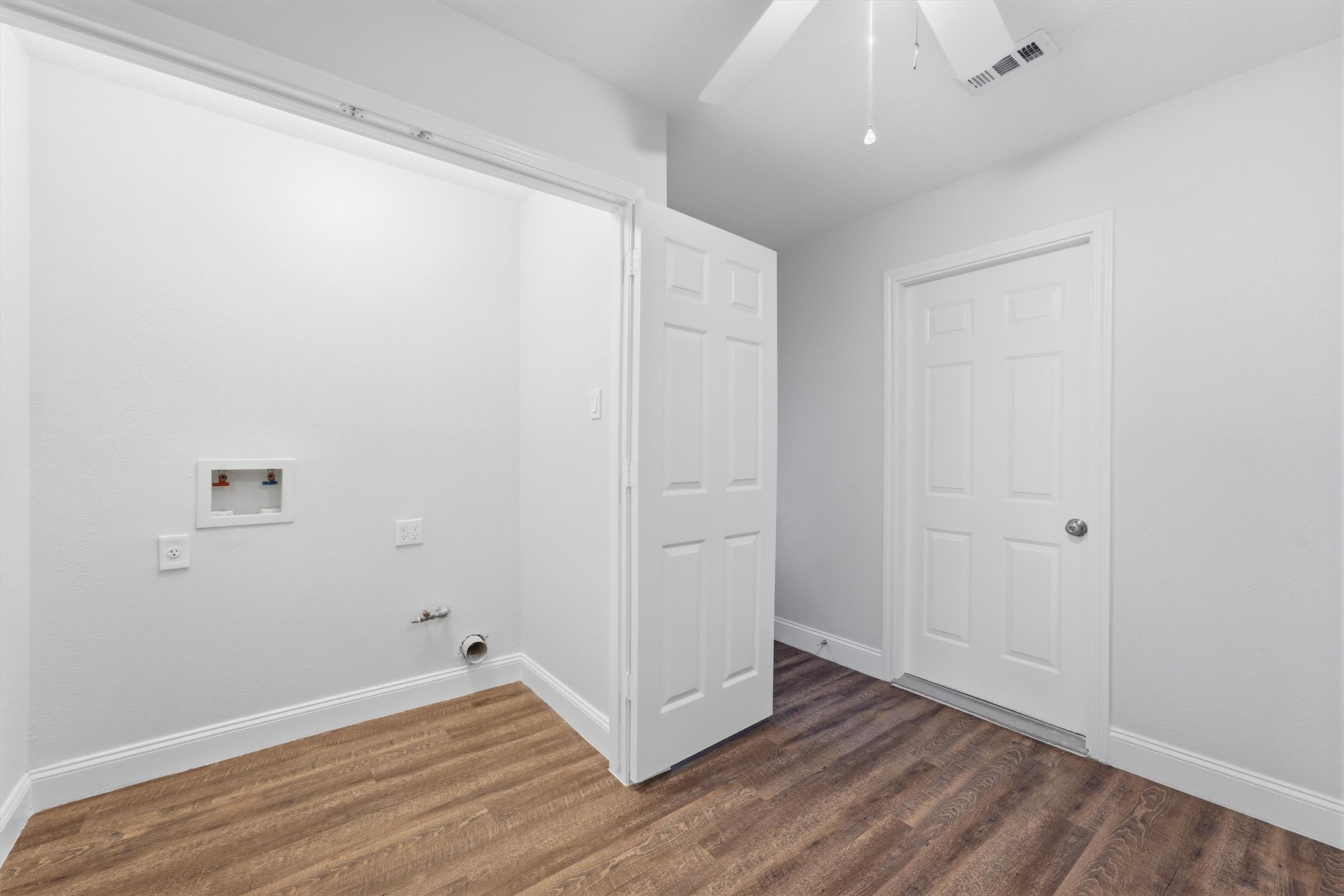 3734 Sweetbriar Drive Property Photo 18
