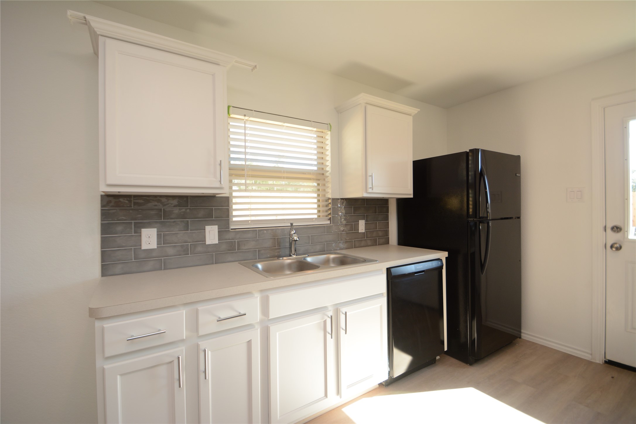 1319 Winding Willow Drive Property Photo 6