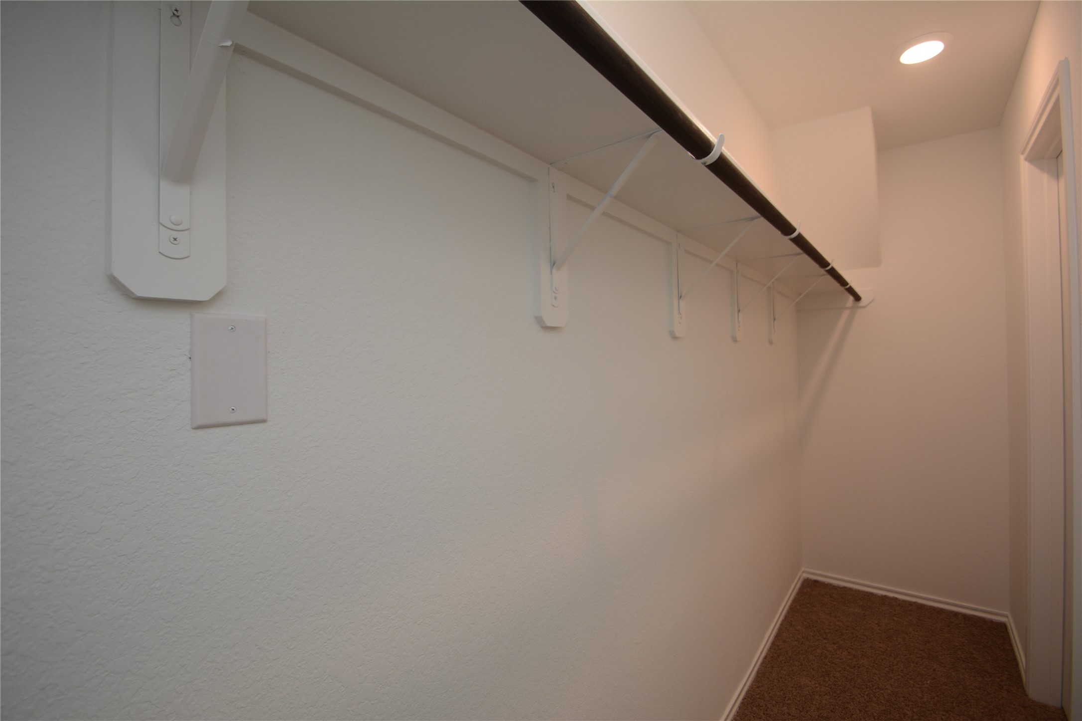 1319 Winding Willow Drive Property Photo 10