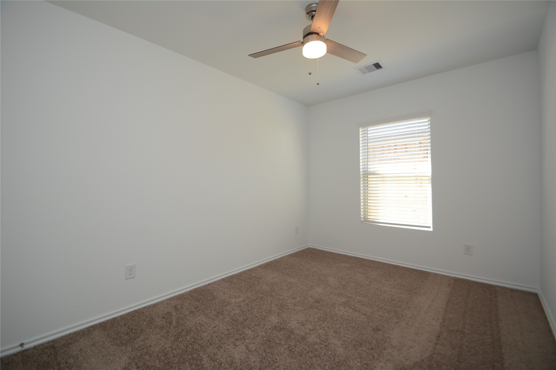 1319 Winding Willow Drive Property Photo 12