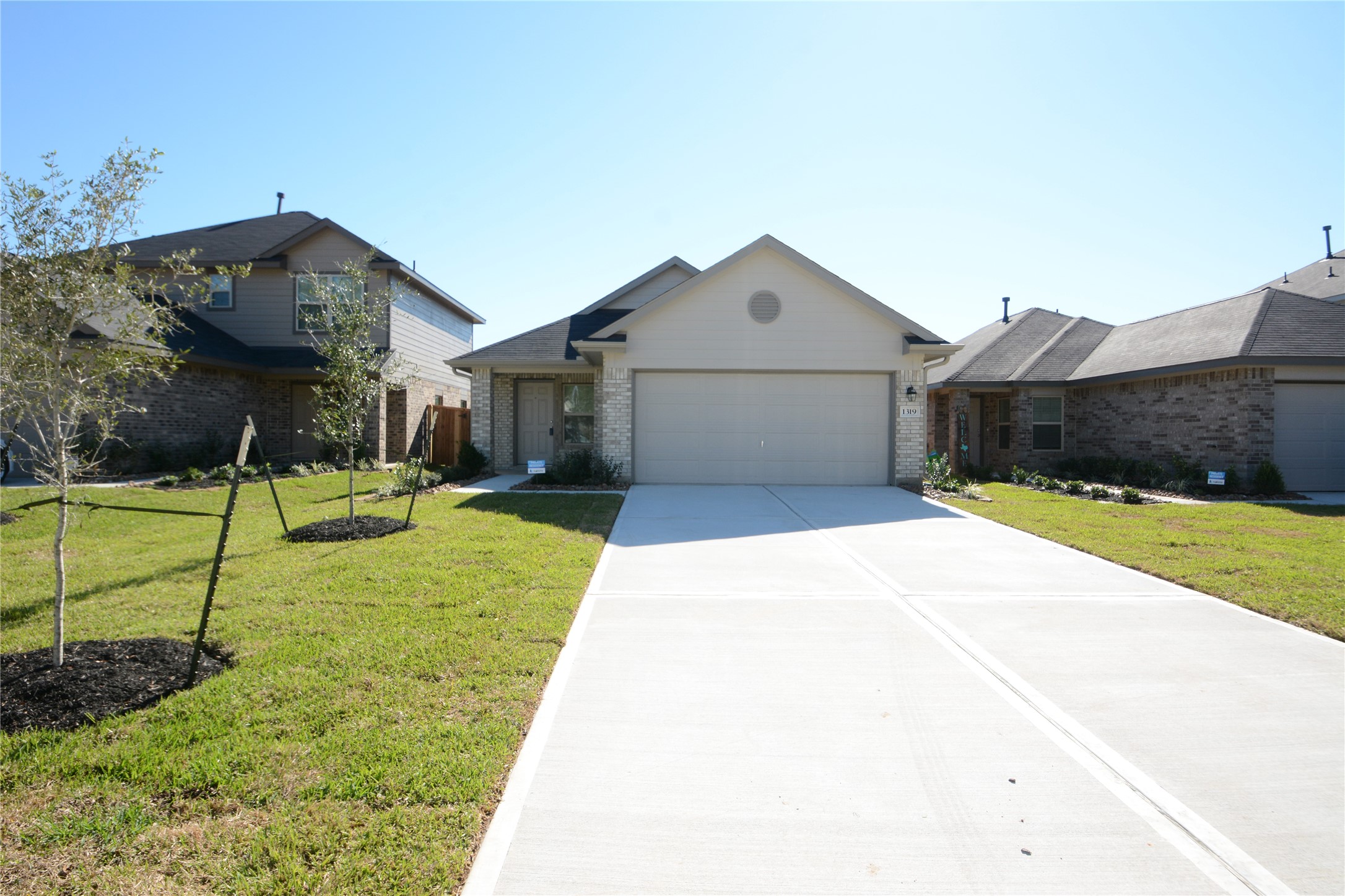 1319 Winding Willow Drive Property Photo 15