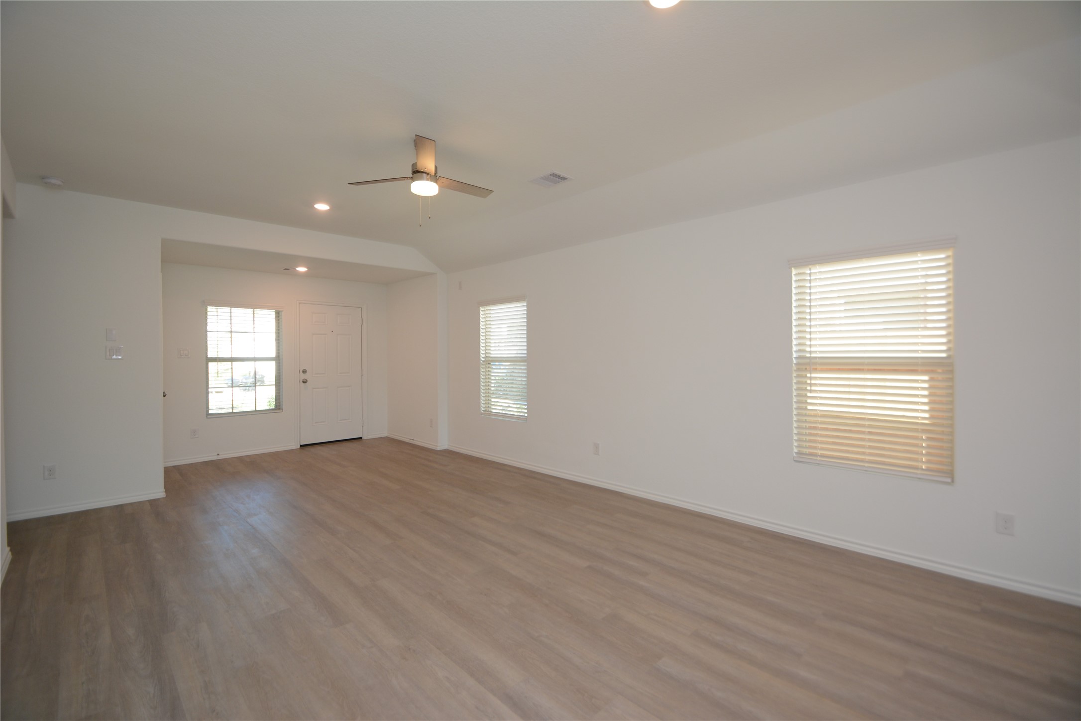 1319 Winding Willow Drive Property Photo 21