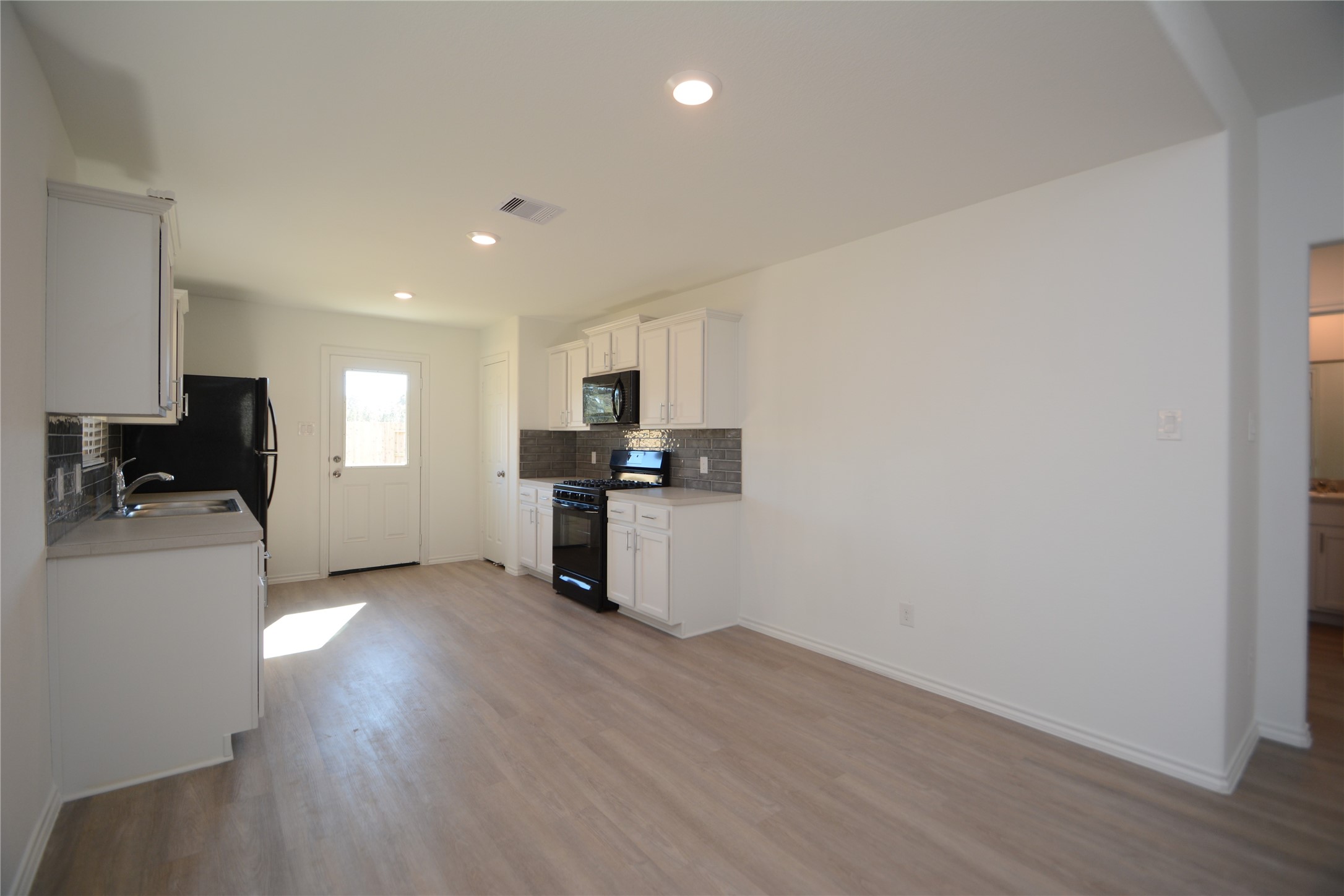 1319 Winding Willow Drive Property Photo 22