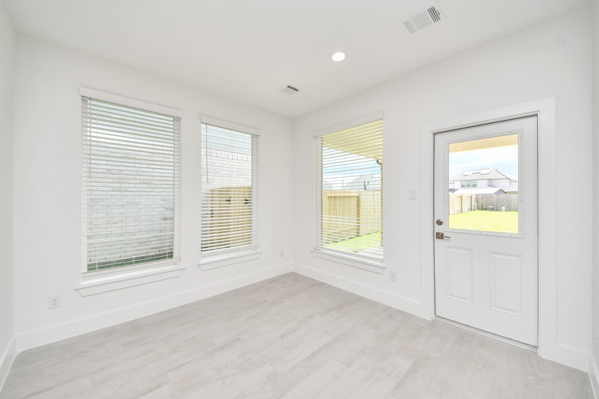 3217 Skerne Spring Drive Property Photo 14