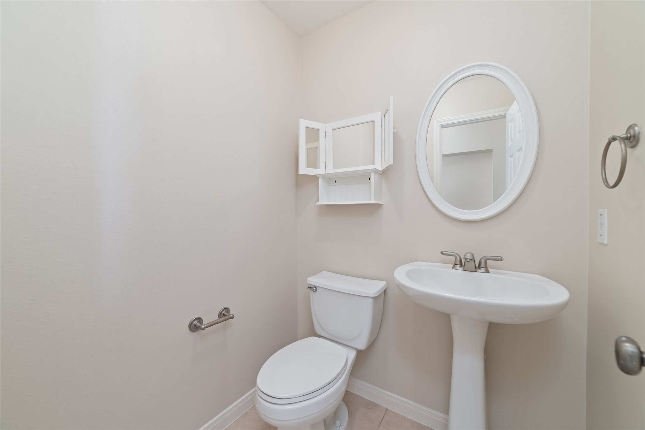 2256 La Branch Street Property Photo 5