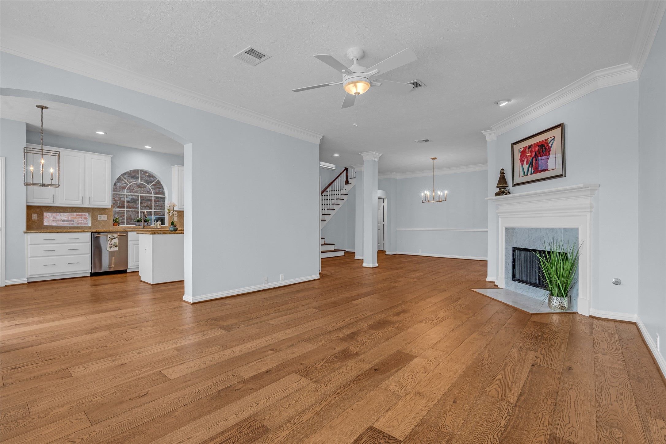 12852 Kingsbridge Lane Property Photo 22