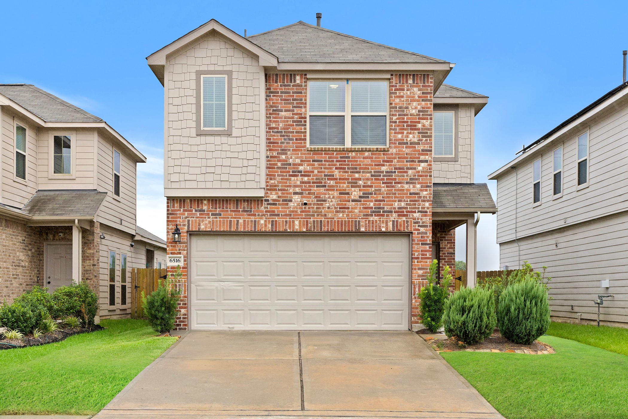 6516 Macroom Meadows Lane Property Photo 1