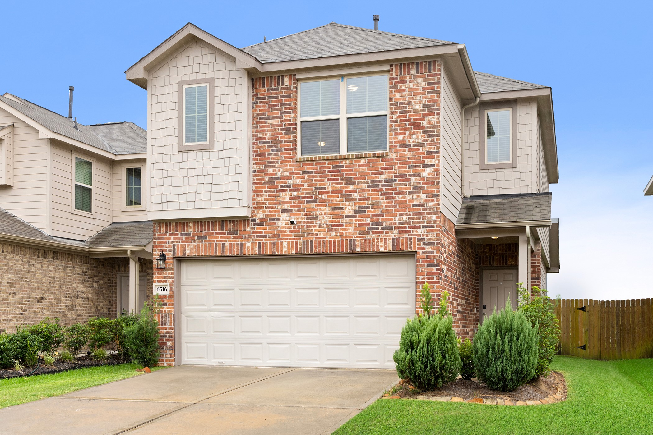 6516 Macroom Meadows Lane Property Photo 2