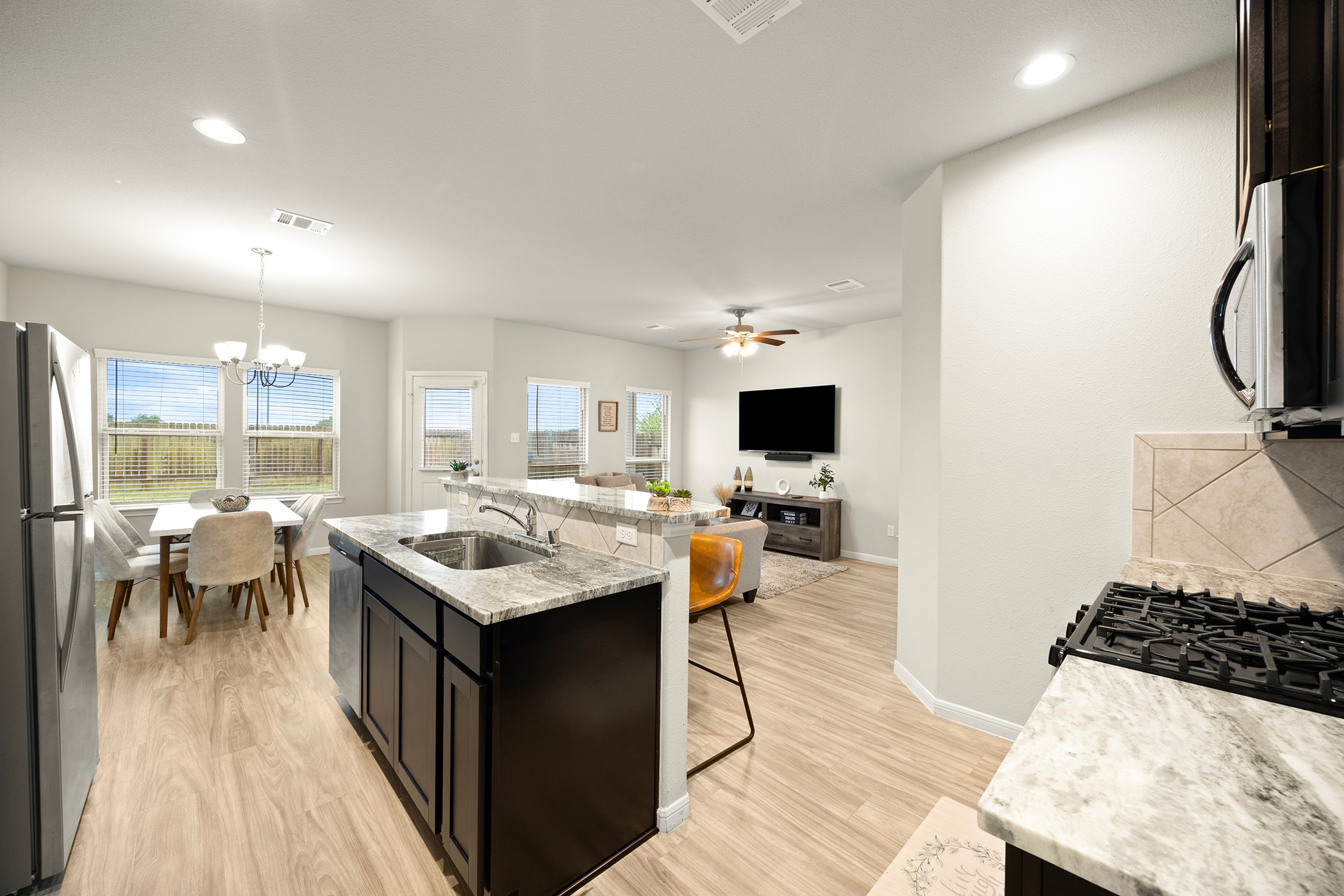 6516 Macroom Meadows Lane Property Photo 13