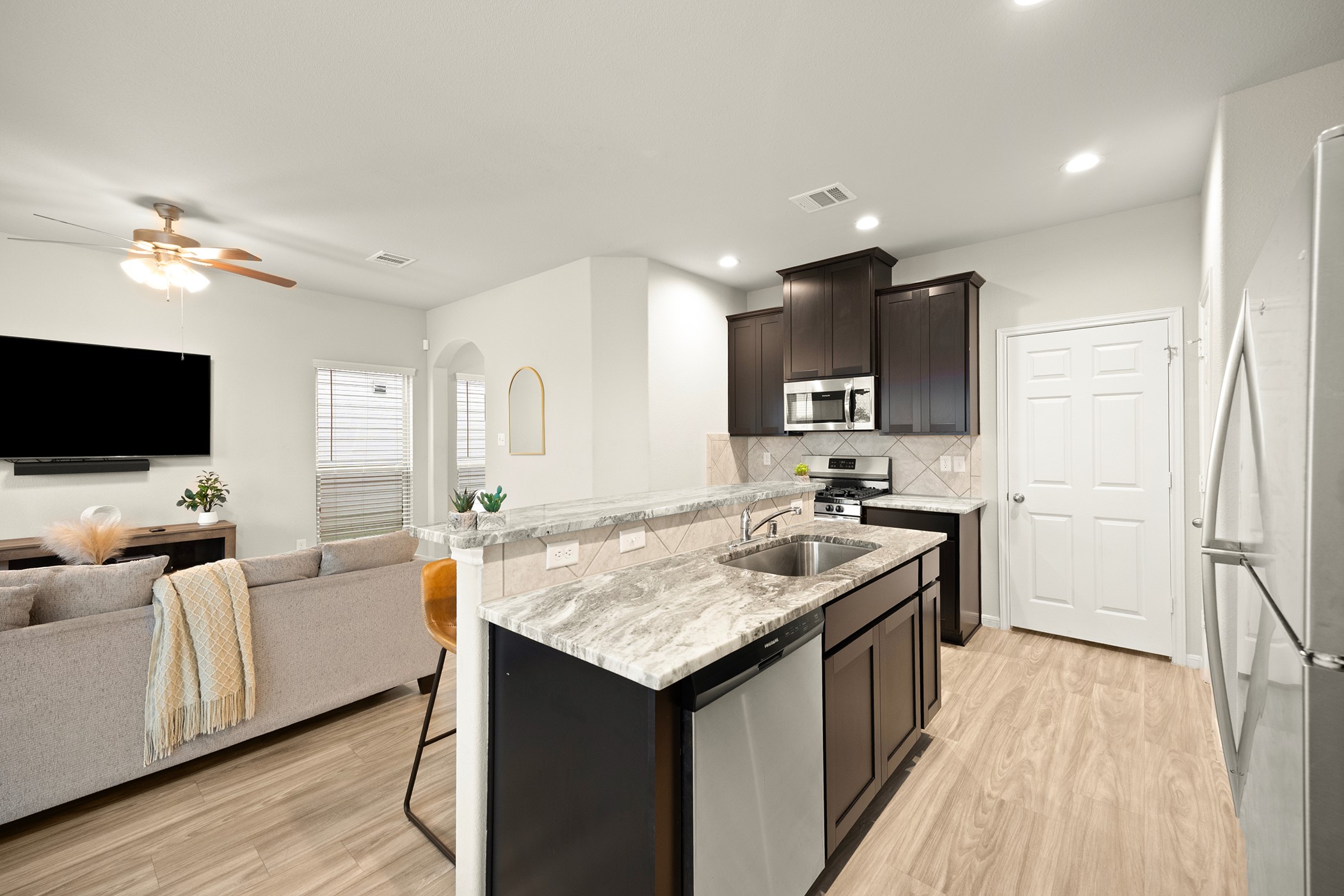 6516 Macroom Meadows Lane Property Photo 14