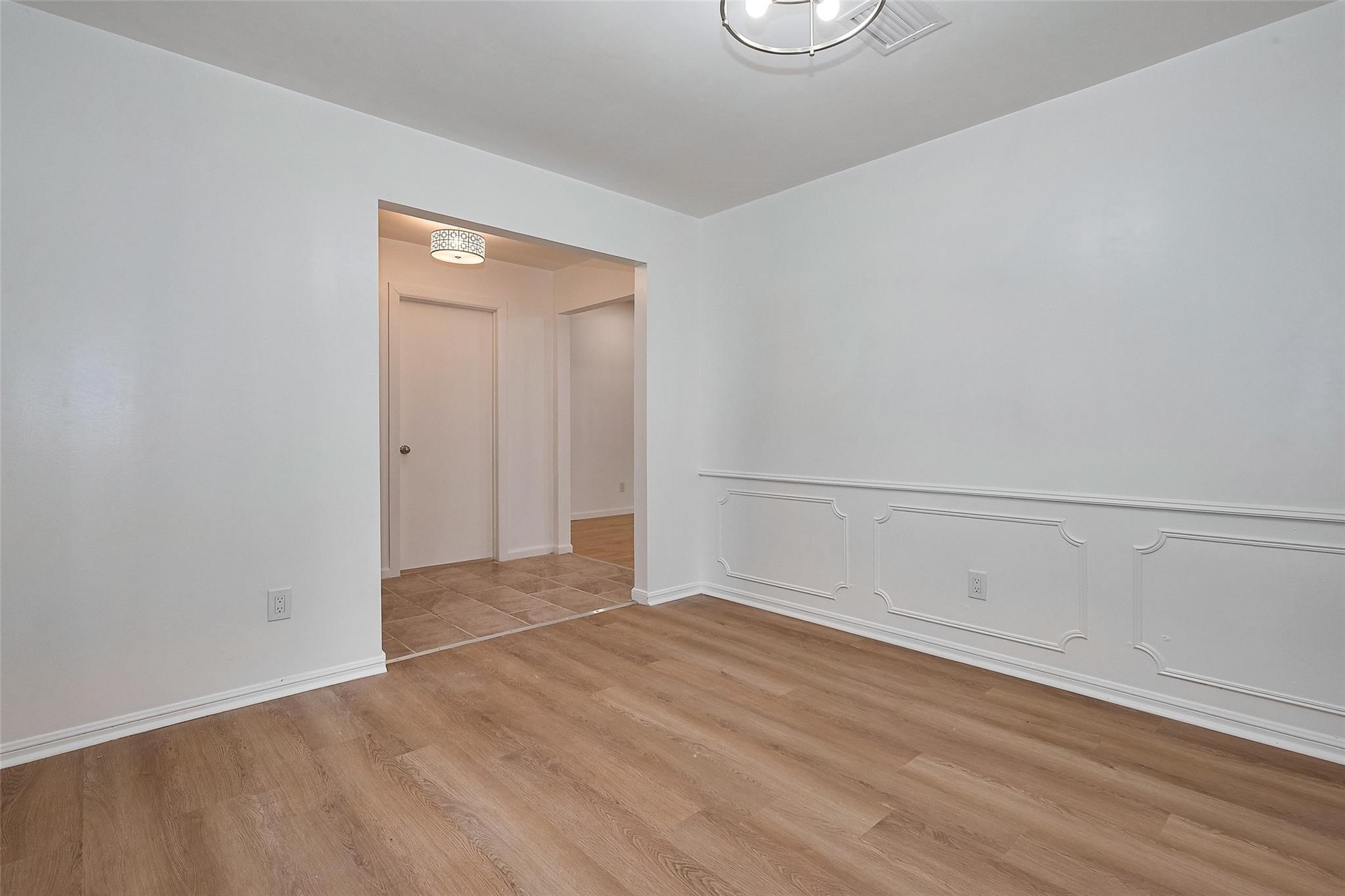 25303 Lynbriar Lane Property Photo 7