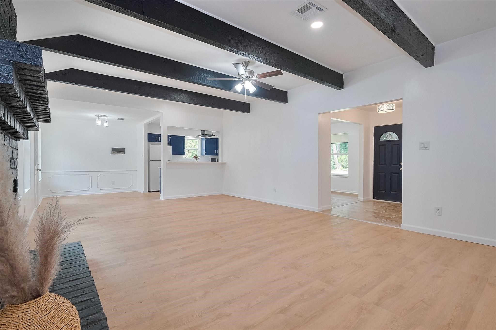 25303 Lynbriar Lane Property Photo 8