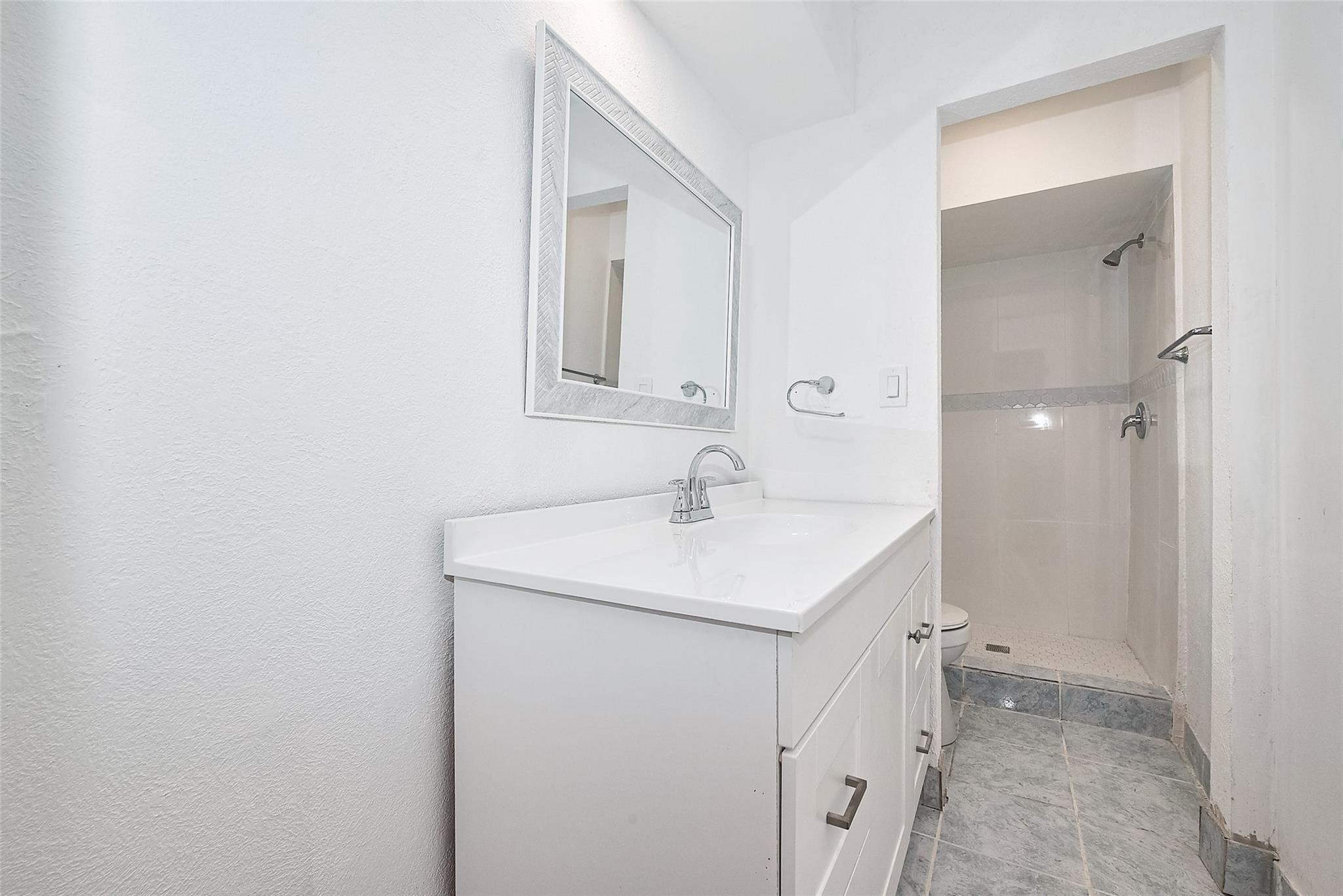 25303 Lynbriar Lane Property Photo 26