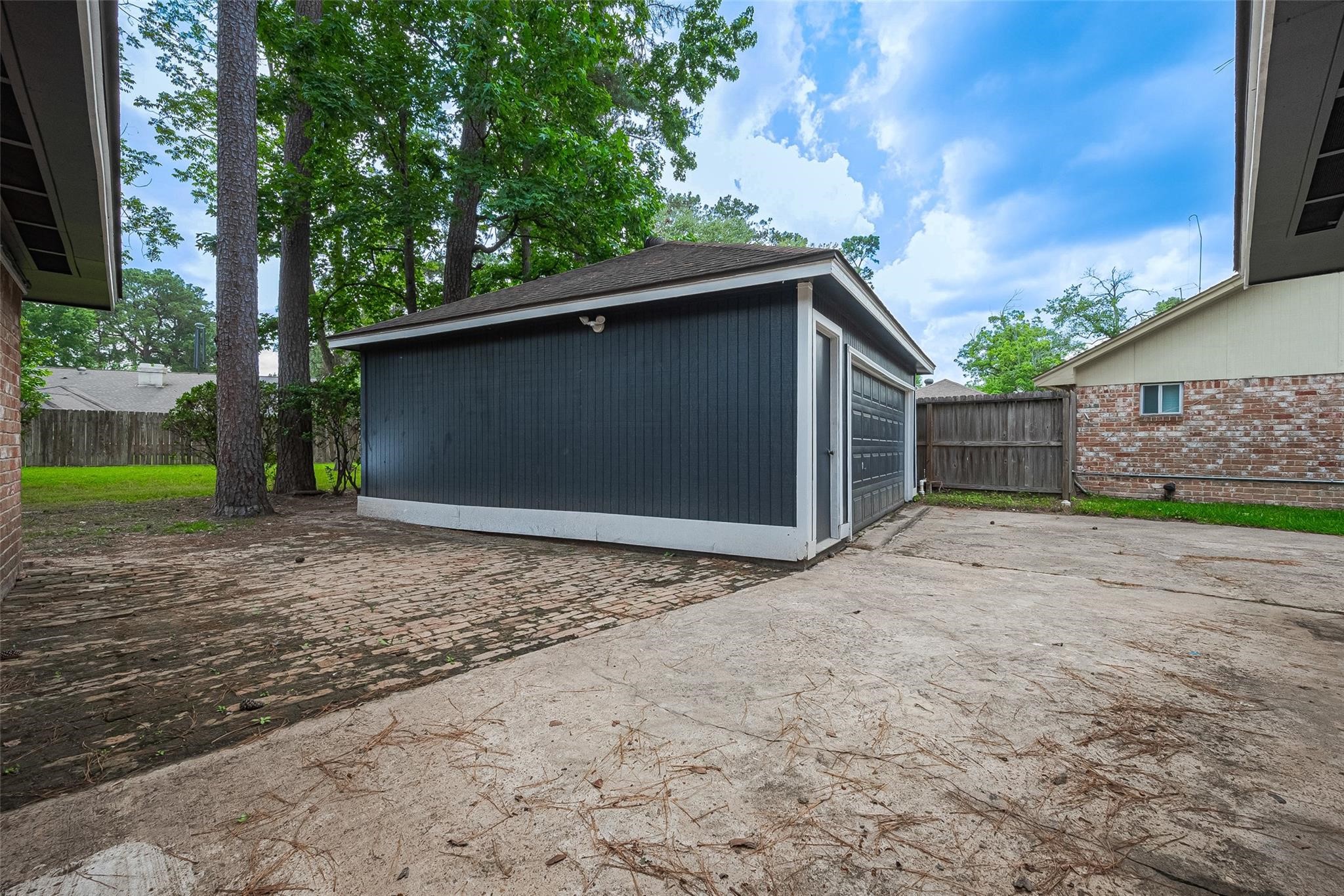 25303 Lynbriar Lane Property Photo 44