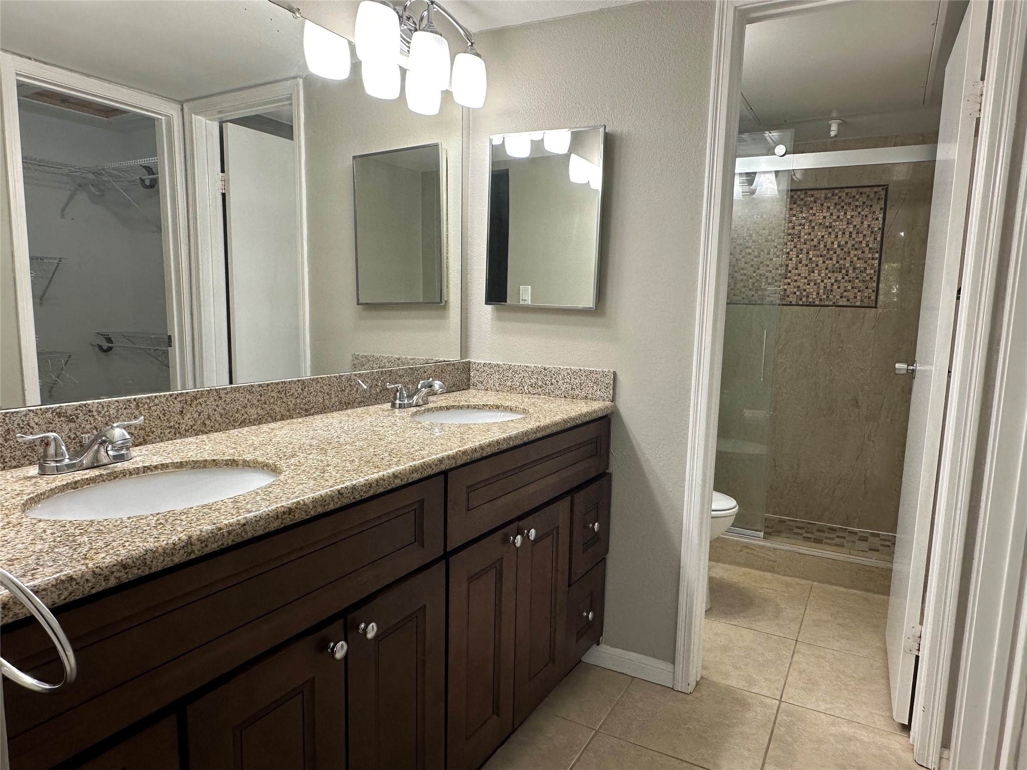 2120 El Paseo Street 806 Property Photo 12