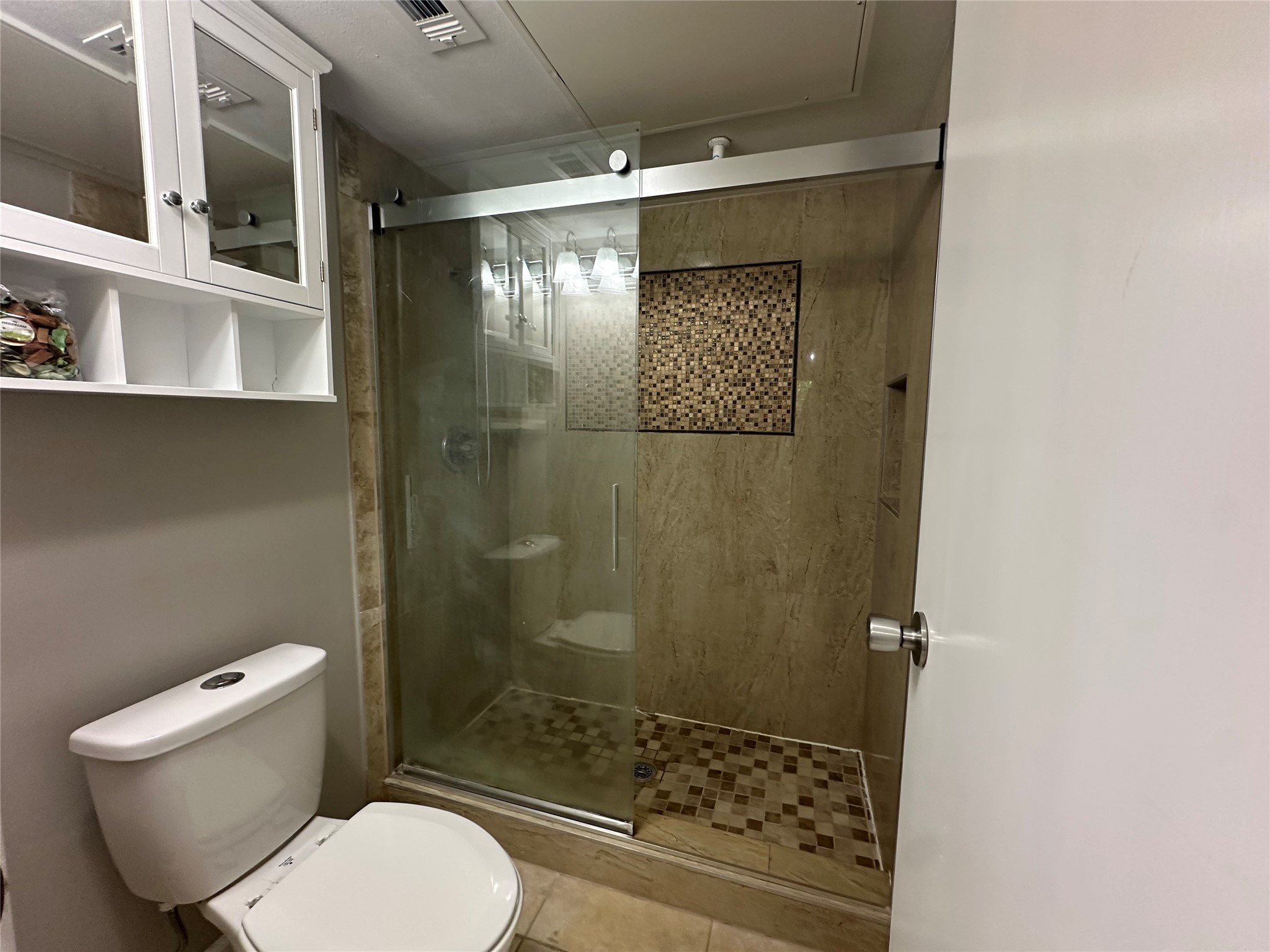 2120 El Paseo Street 806 Property Photo 13