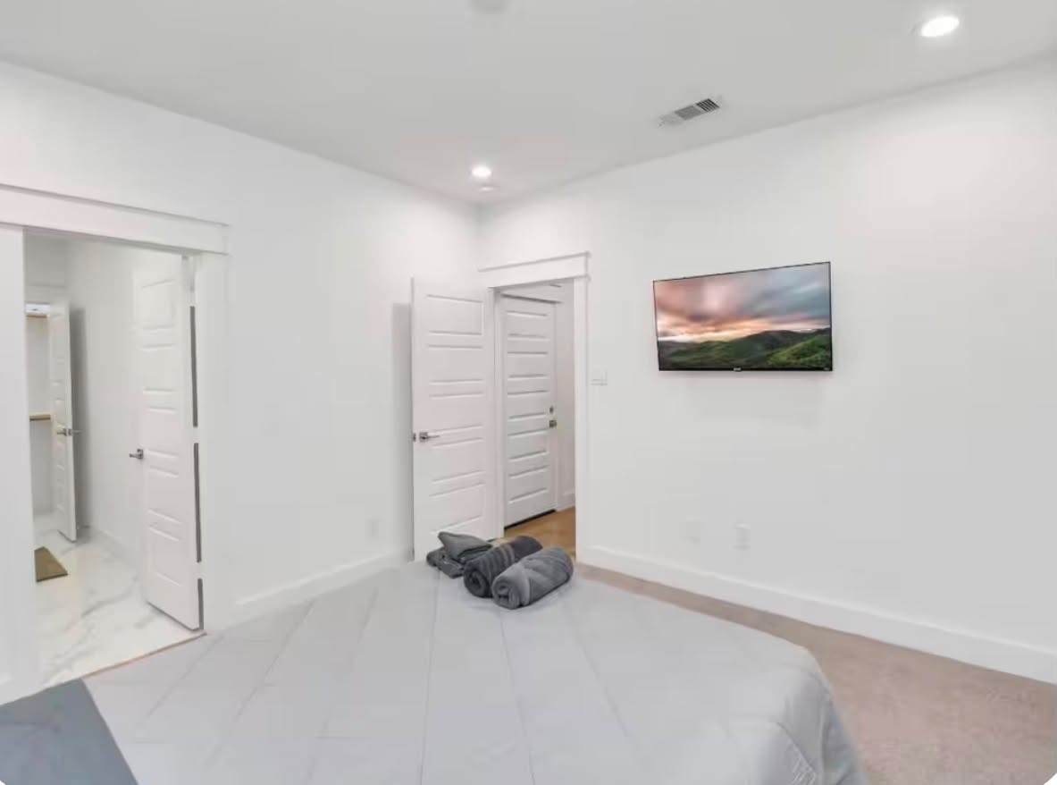 502 Schweikhardt Street C Property Photo 6