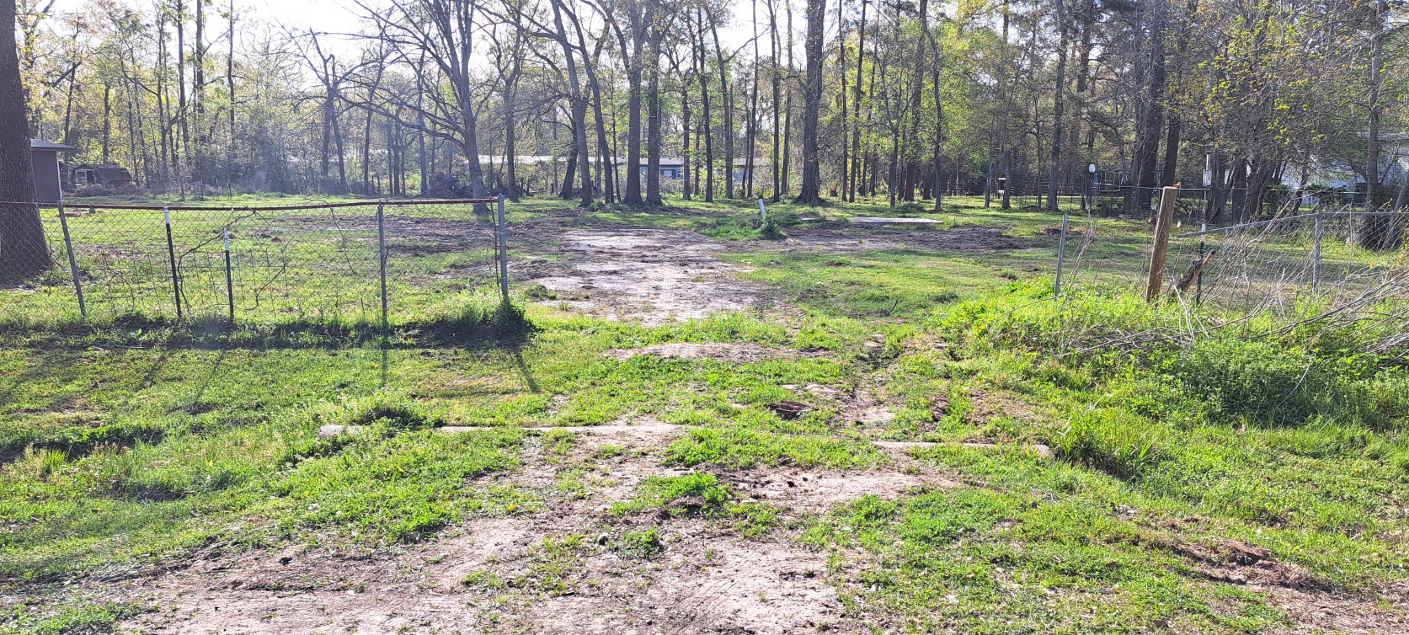 20006 Red Oaks South Property Photo 1