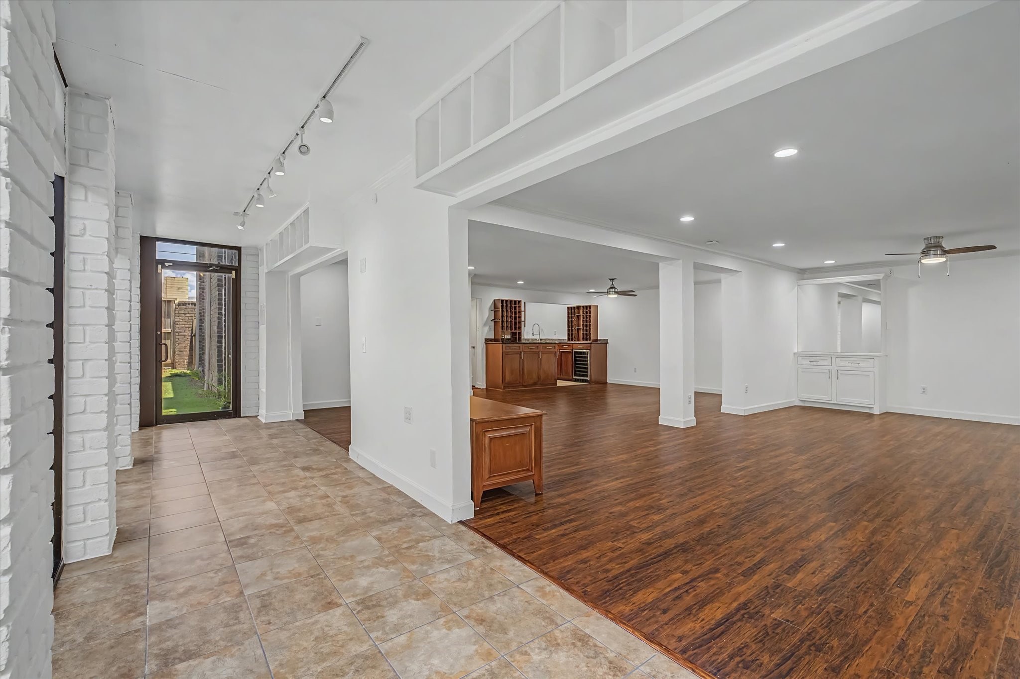 7575 Katy Freeway 4 Property Photo 32