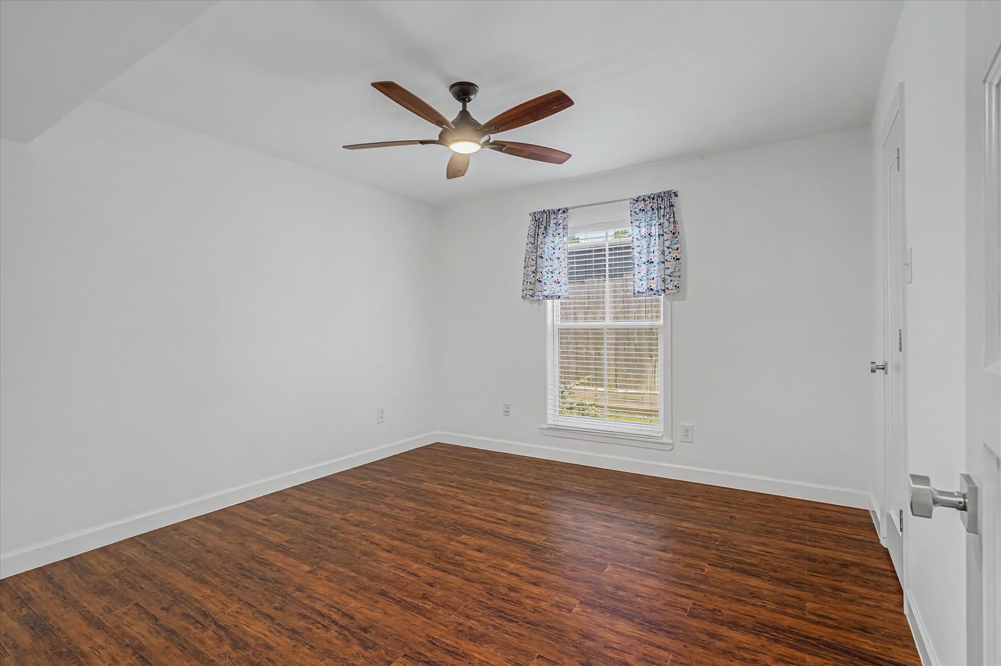 7575 Katy Freeway 4 Property Photo 37