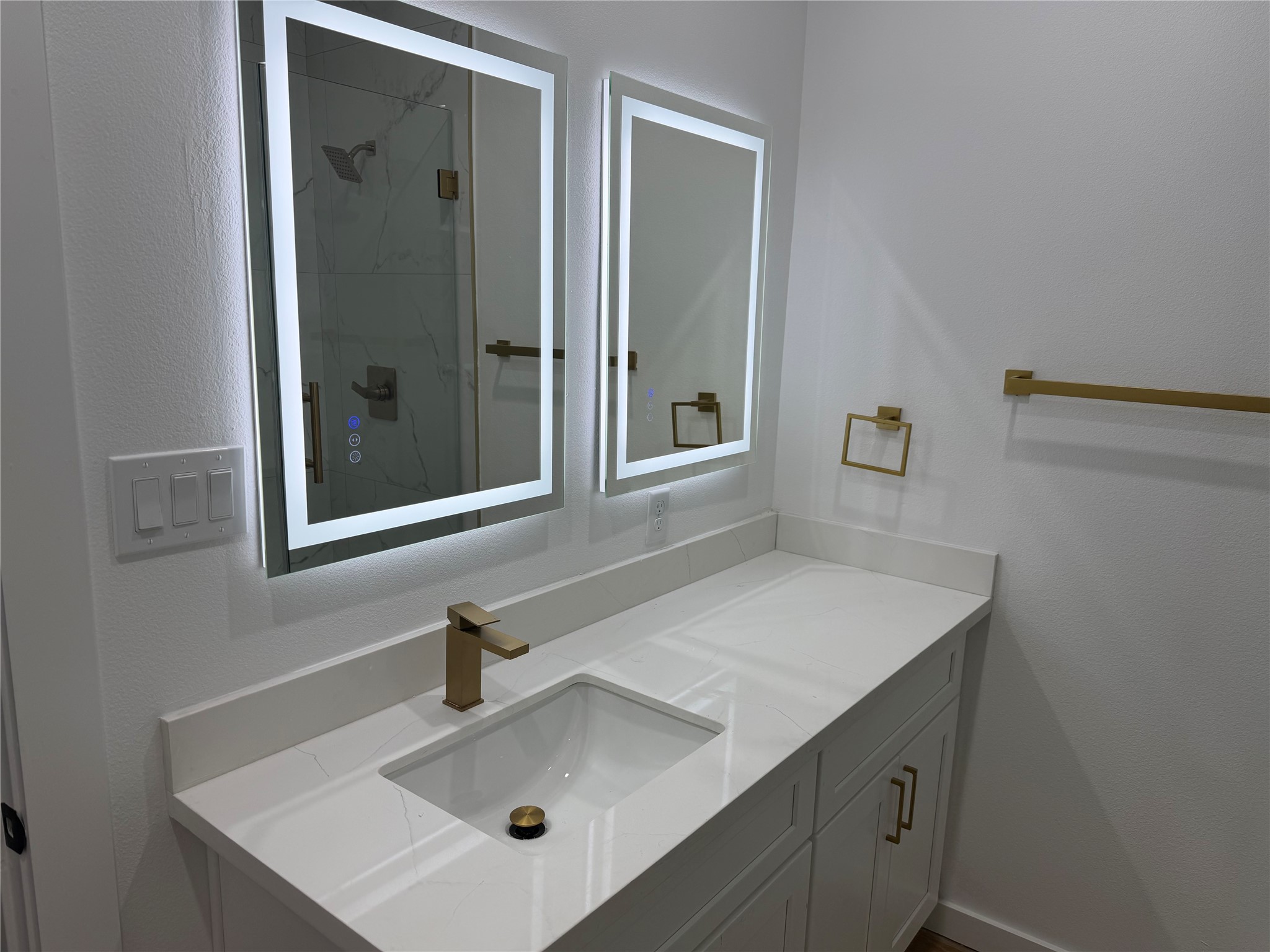 5235 Myrtlewood Street A Property Photo 11