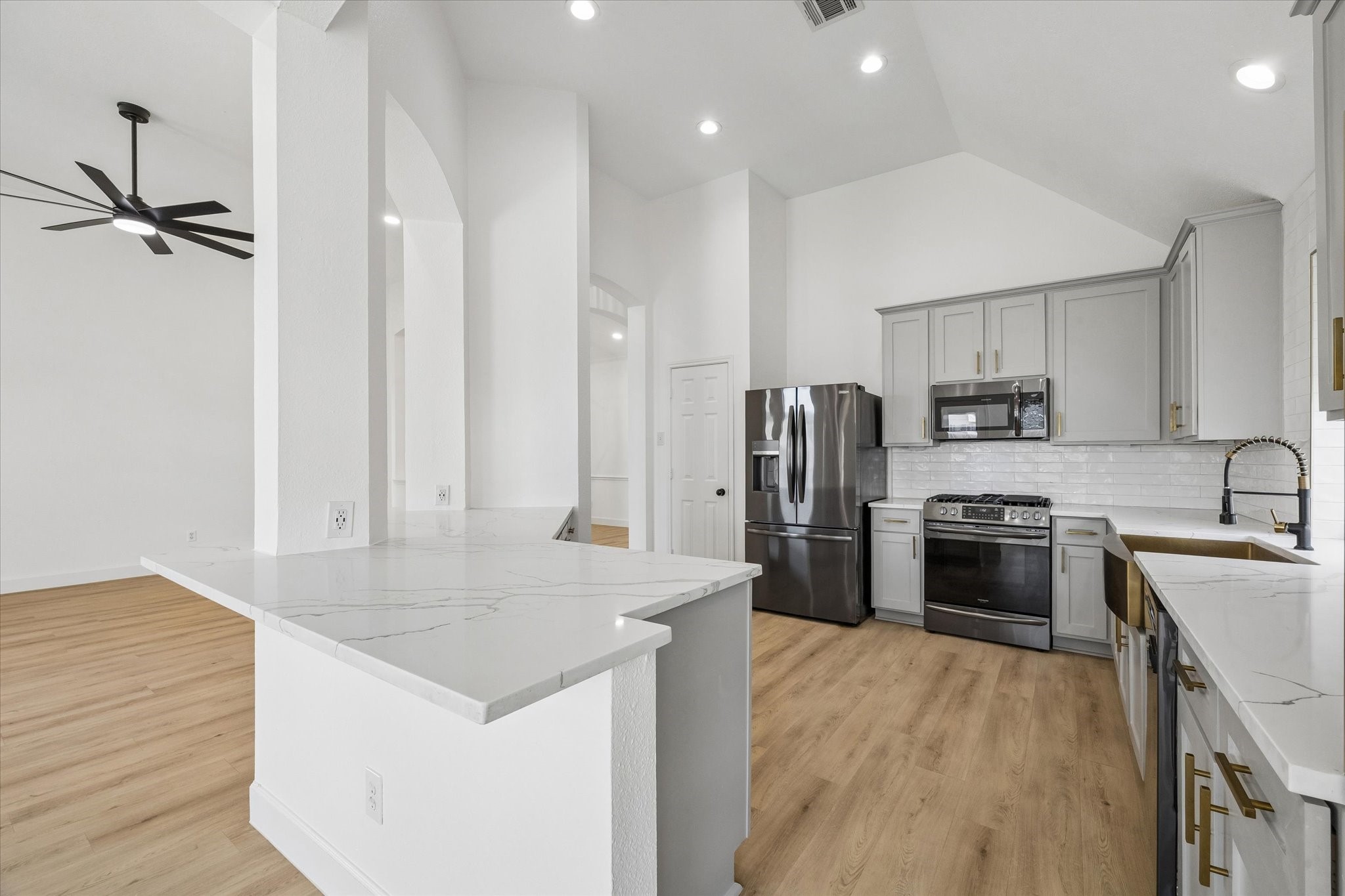 1205 Pine Field Property Photo 11