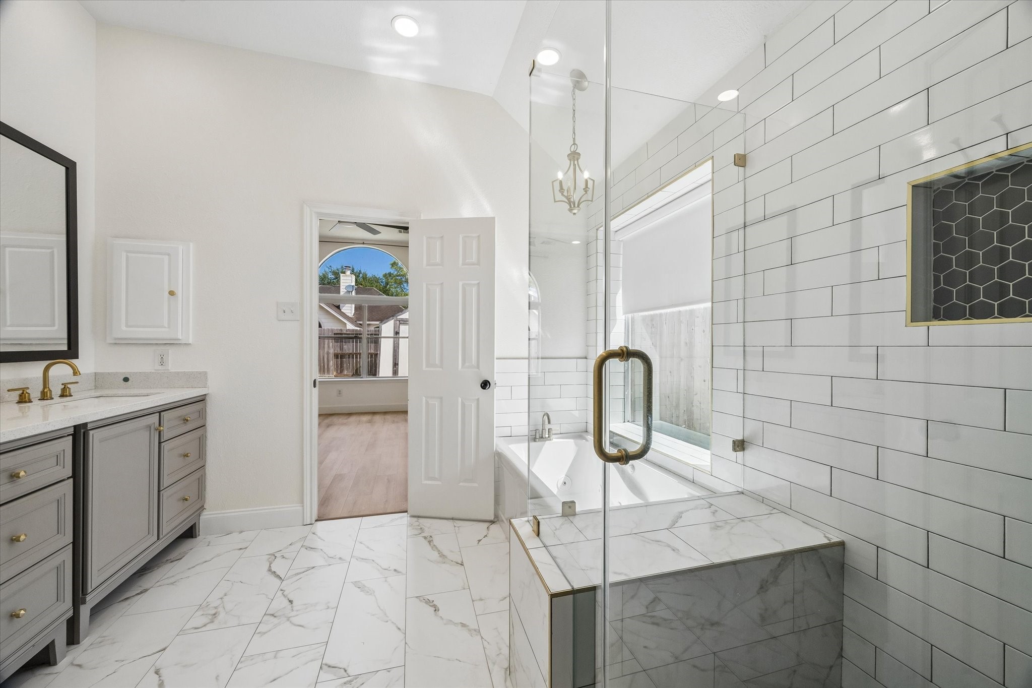 1205 Pine Field Property Photo 17
