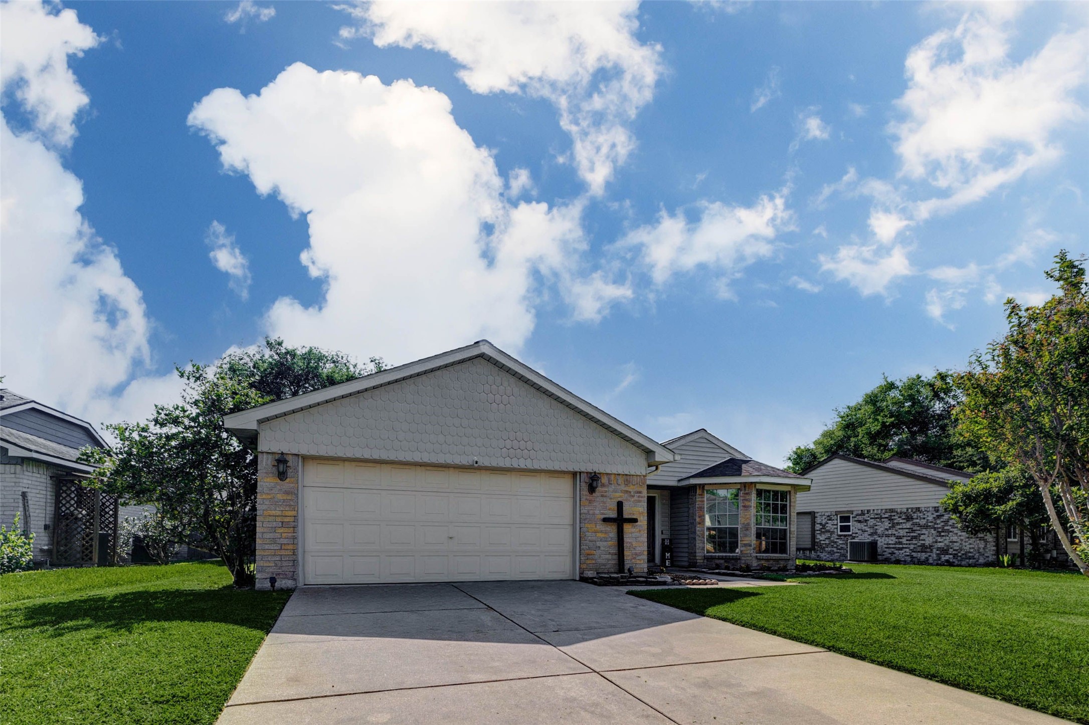 1419 Mayweather Lane Property Photo 3