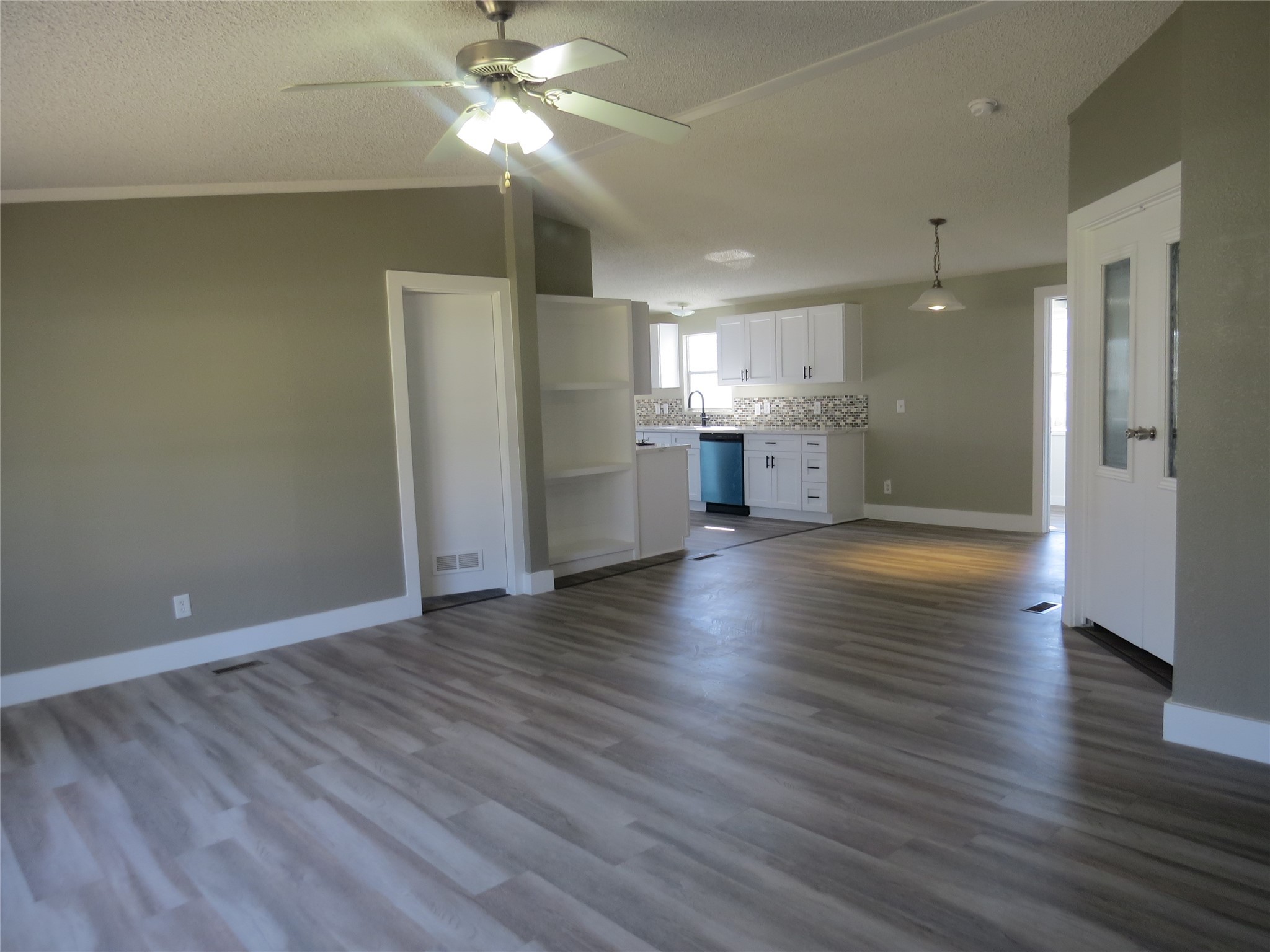 31519 Brady Street Property Photo 9