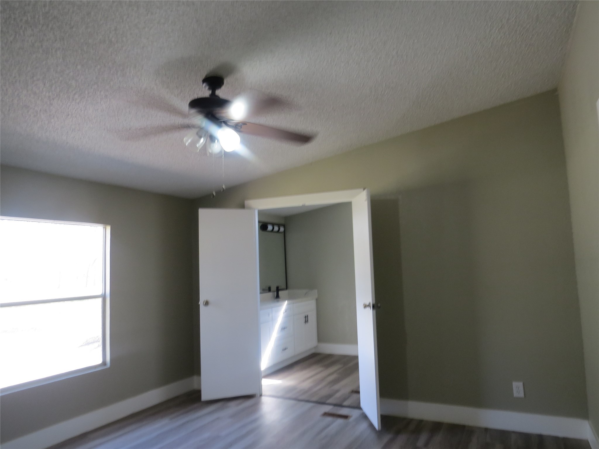 31519 Brady Street Property Photo 11