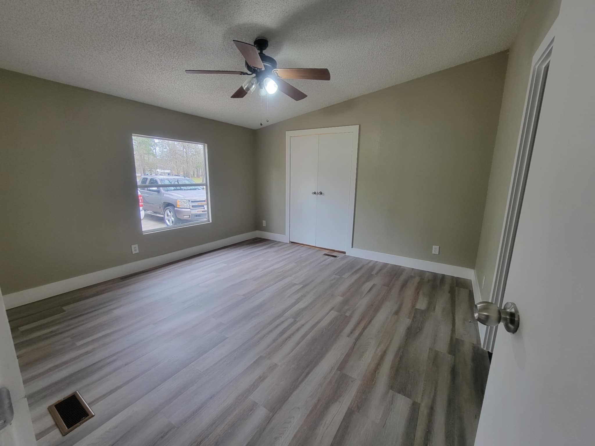 31519 Brady Street Property Photo 28